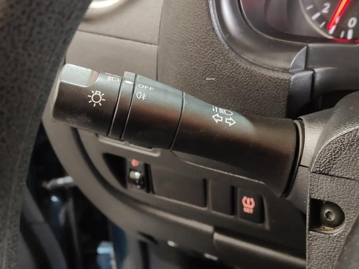 Foto Nissan Micra Nissan Micra 1.2 Visia (80 CV)