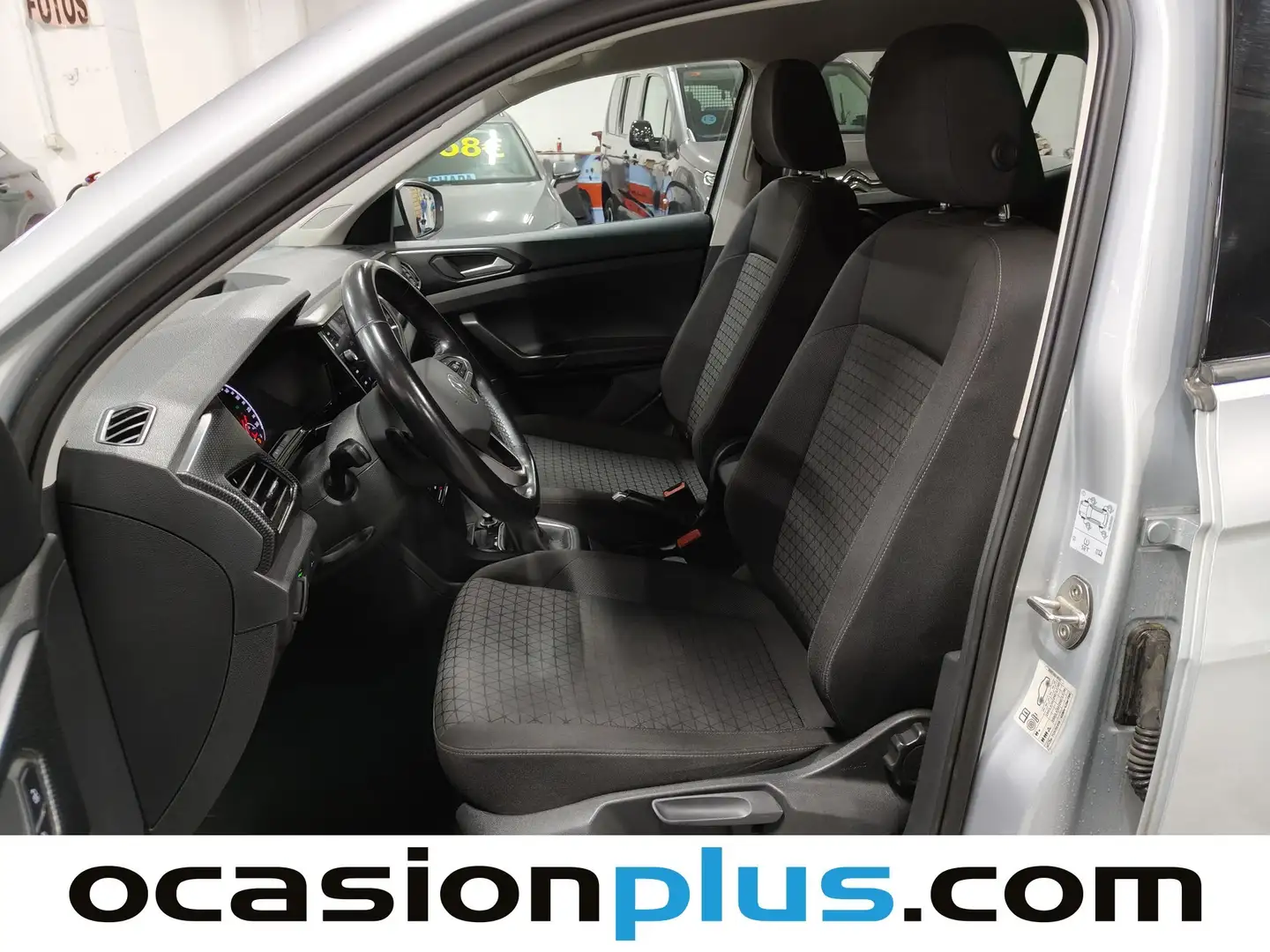 Foto Volkswagen T-Cross Volkswagen T-Cross Advance 1.0 TSI (110 CV) DSG