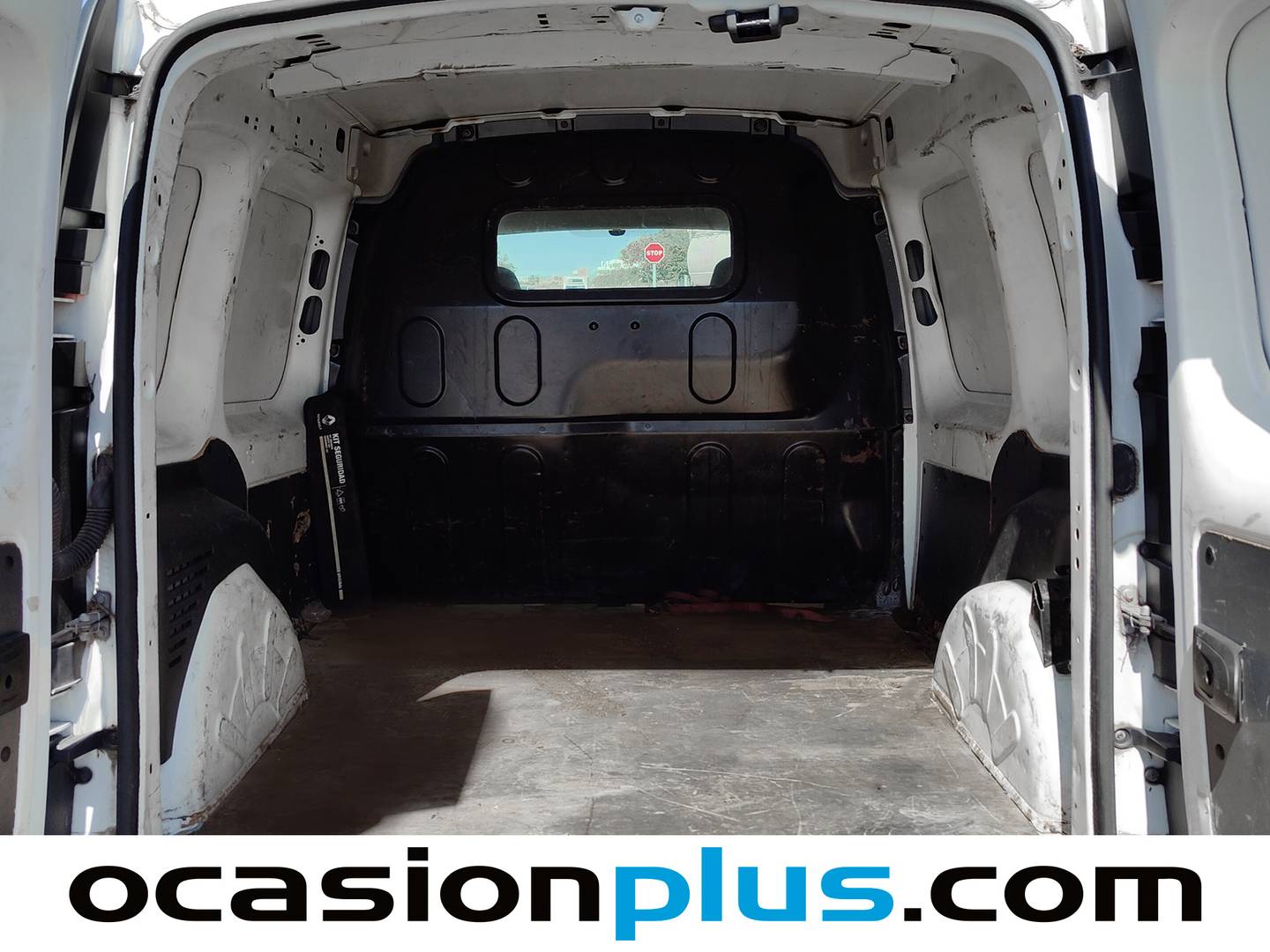 Foto asientos traseros Renault Kangoo Furgón Renault Kangoo Furgon Profesional dCi (75 CV)