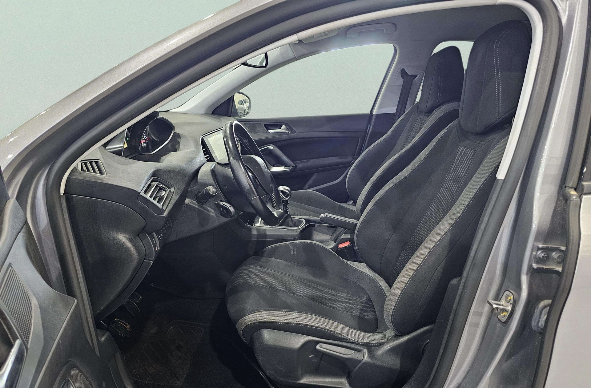 Peugeot 308 PureTech 130 Style - foto 10