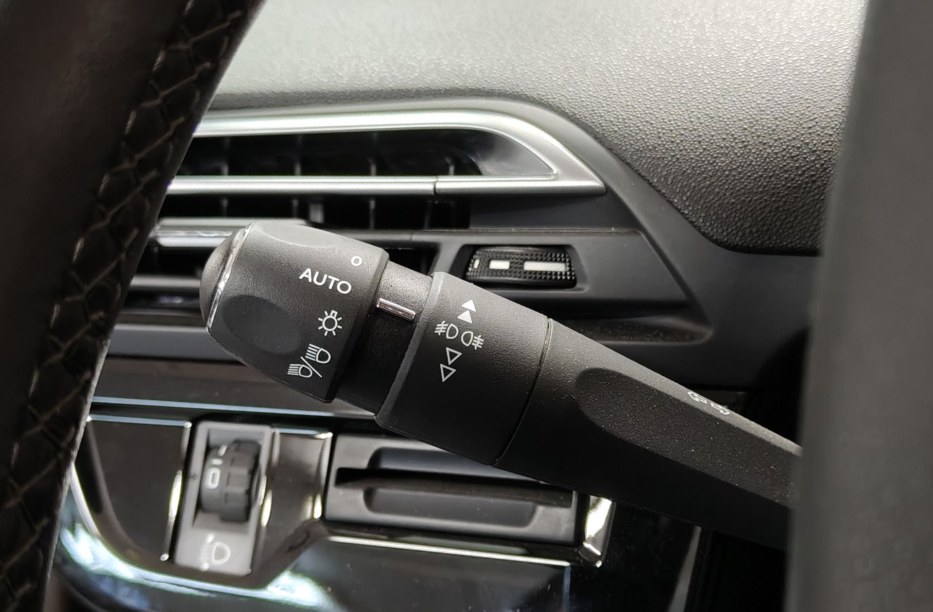 Citroën C4 Picasso BlueHDi 120 Feel - foto 24
