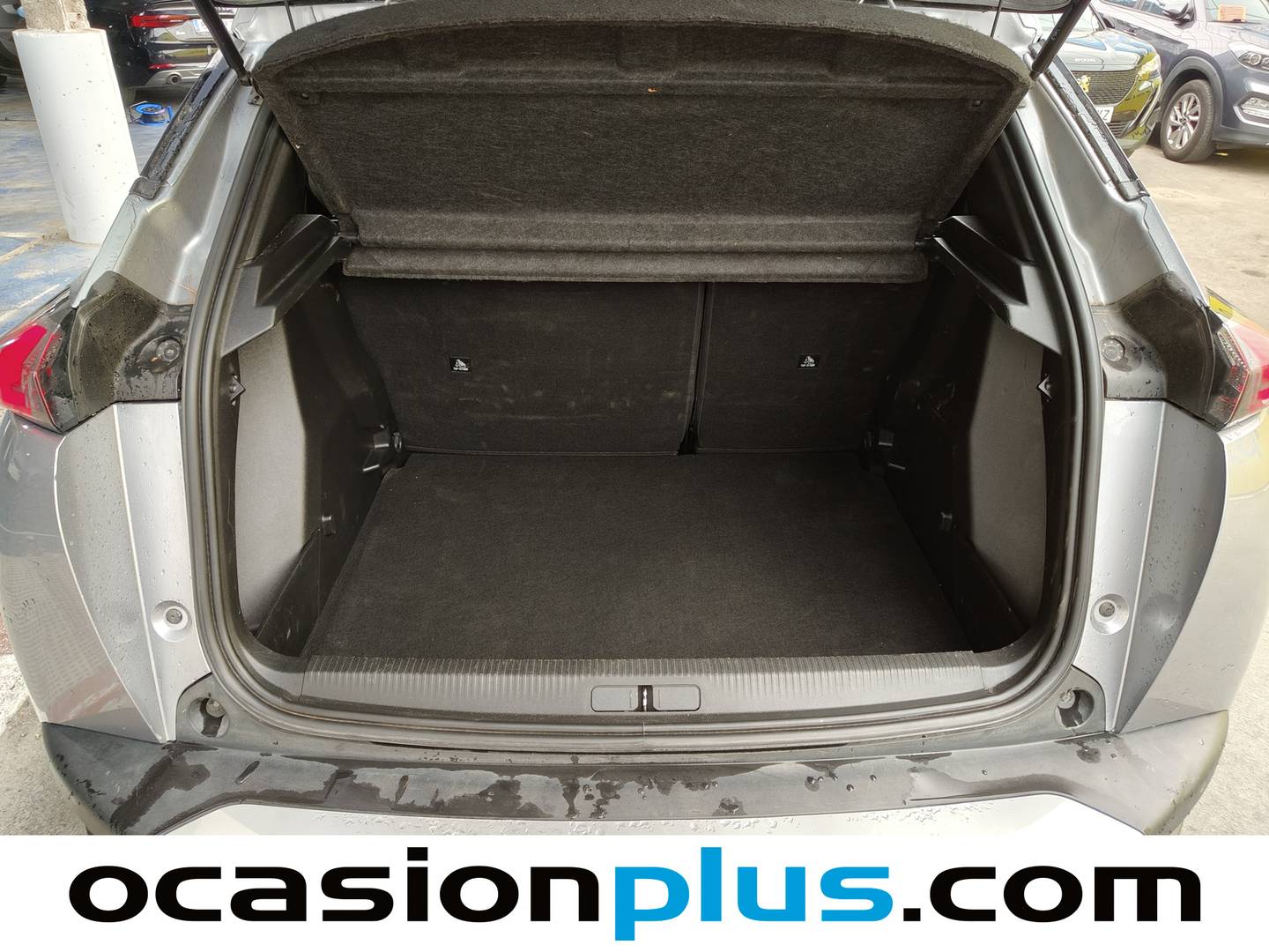 Foto Peugeot 2008 Peugeot 2008 PureTech 130 S&S Allure Pack (130 CV)