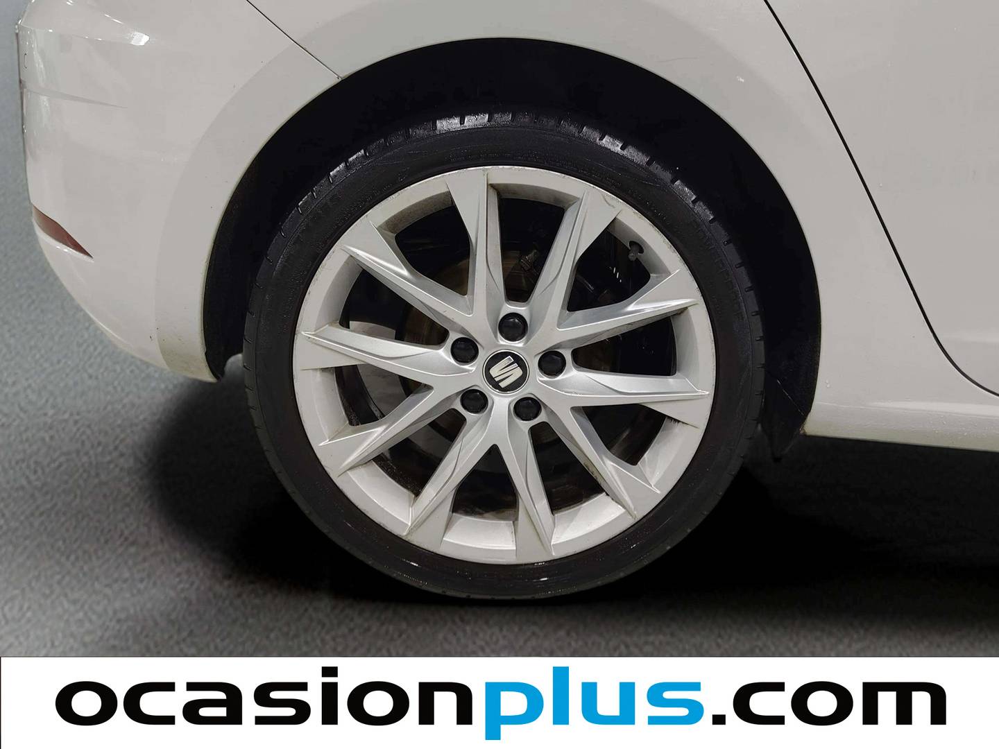 Seat León Seat León 1.5 TGI GNC S&S FR Edition Plus DSG (130 CV) de ocasión