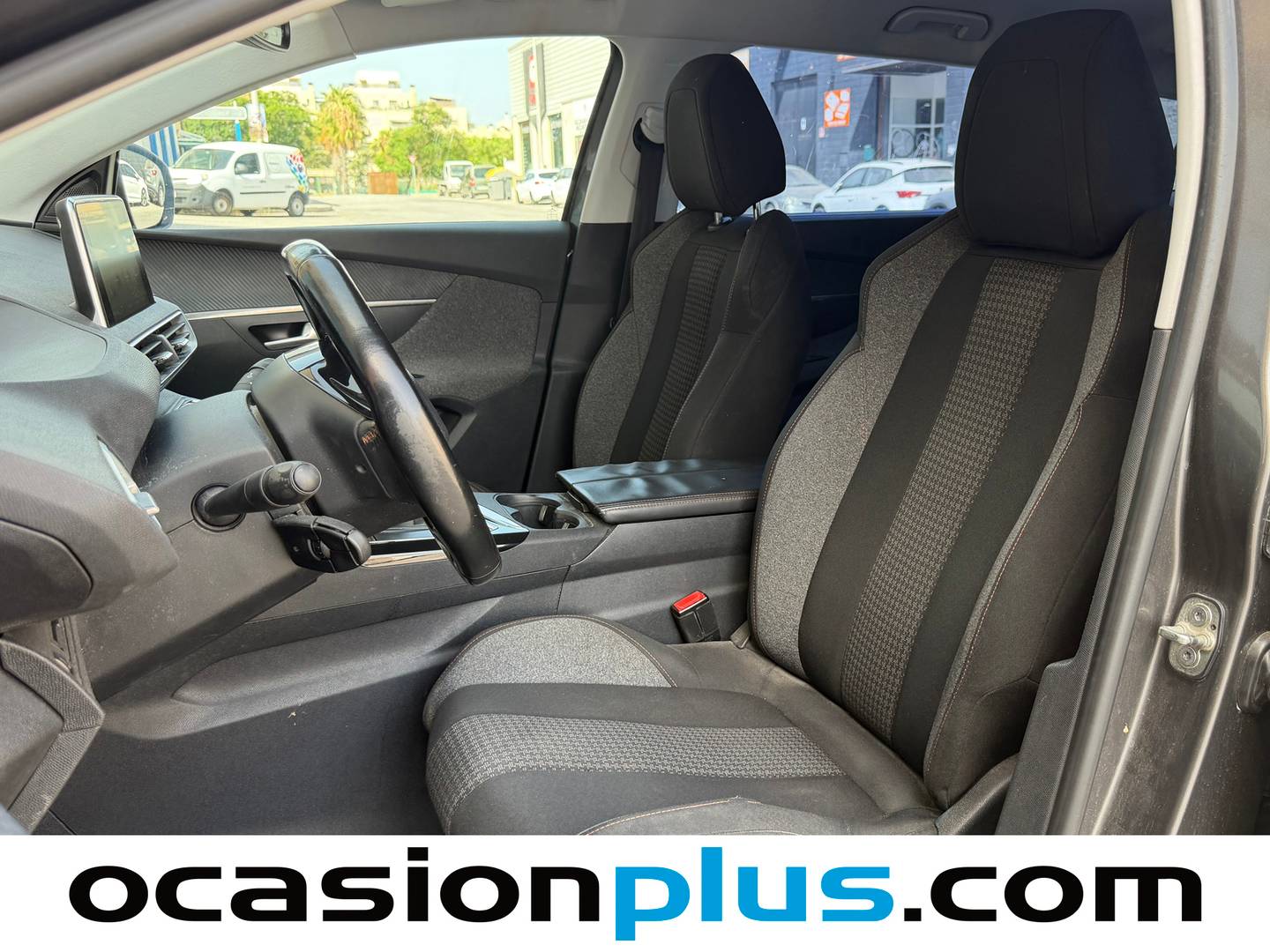Foto asientos traseros Peugeot 5008 Peugeot 5008 1.2L PureTech S&S Active (130 CV) 7 Plazas