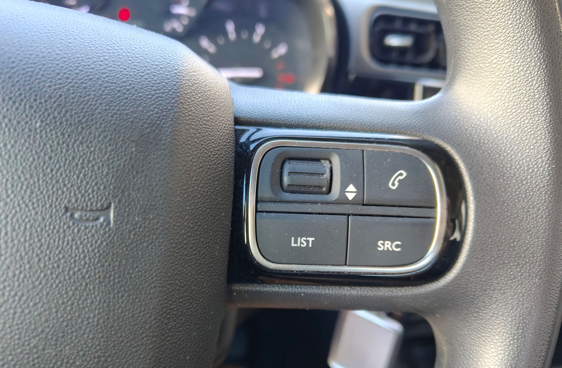 Citroën C3 PureTech 83 Plus - foto 22