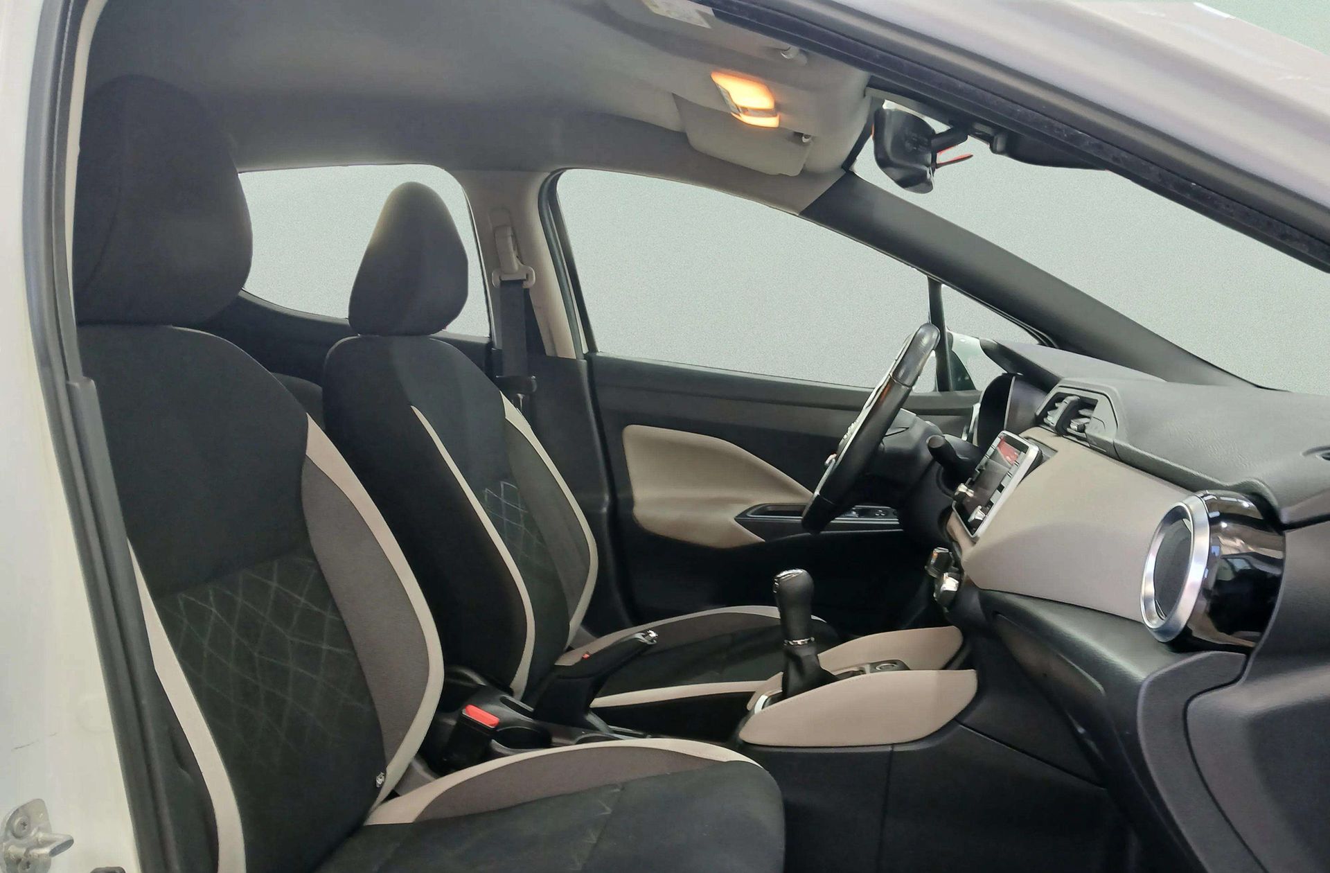 Nissan Micra IG-T N-Connecta - foto 17