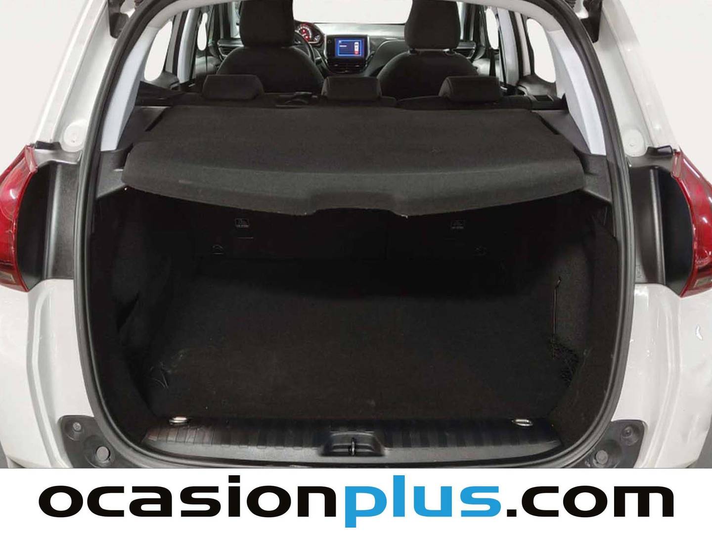 Fotos maletero Peugeot 2008 Peugeot 2008 BlueHDi 100 Signature (100 CV)