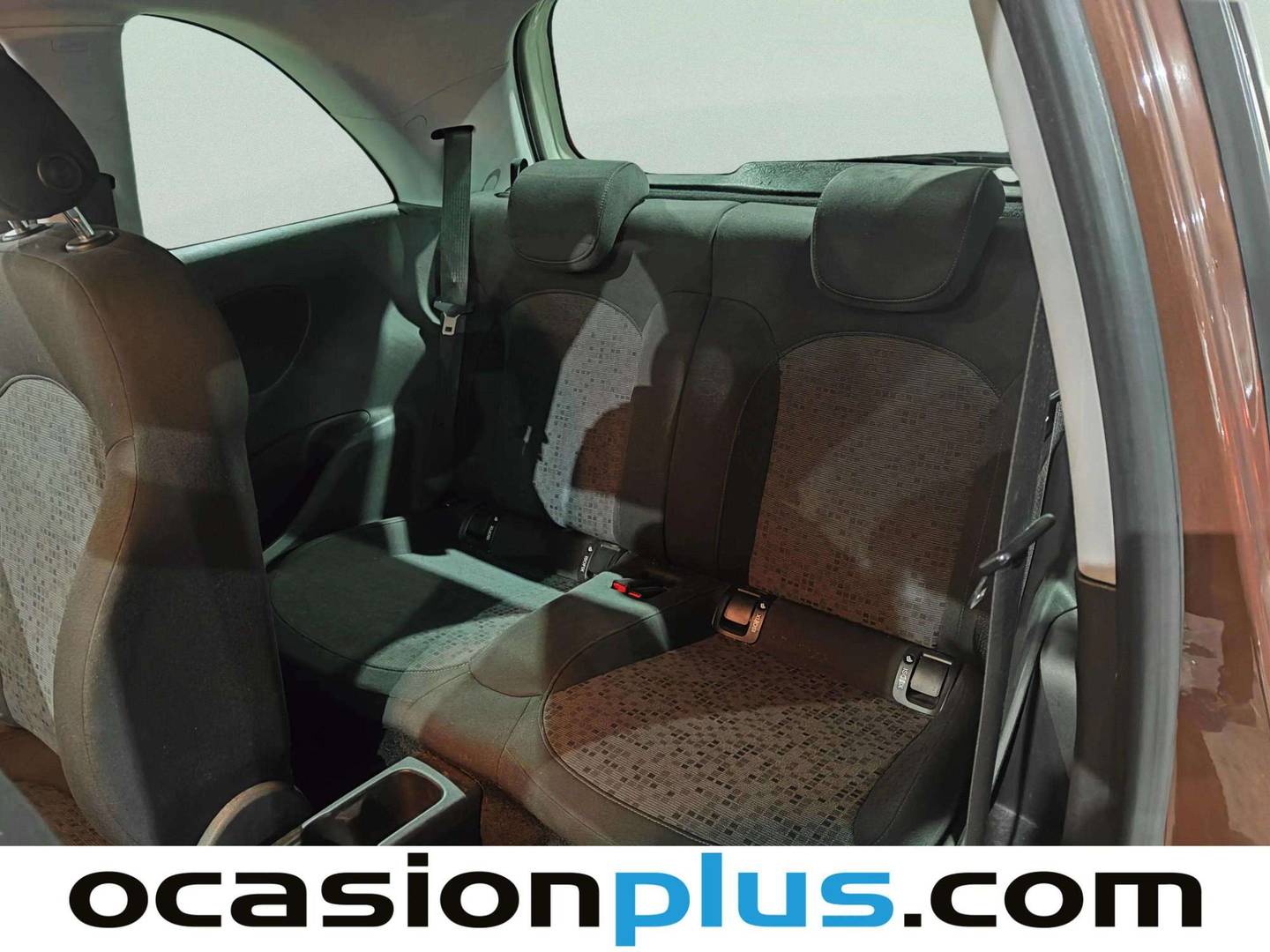 Foto Opel Adam Opel Adam 1.4 XEL Glam (87 CV)