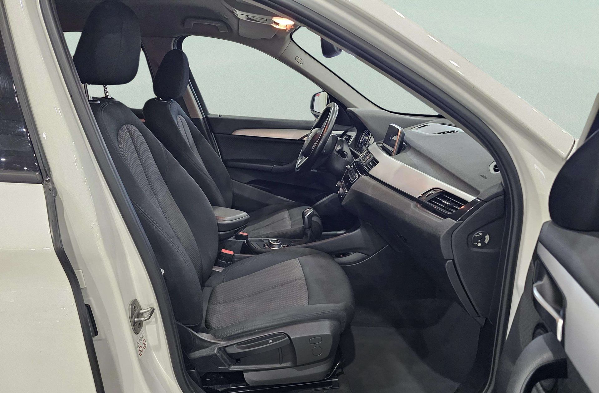 BMW X1 sDrive18d - foto 22
