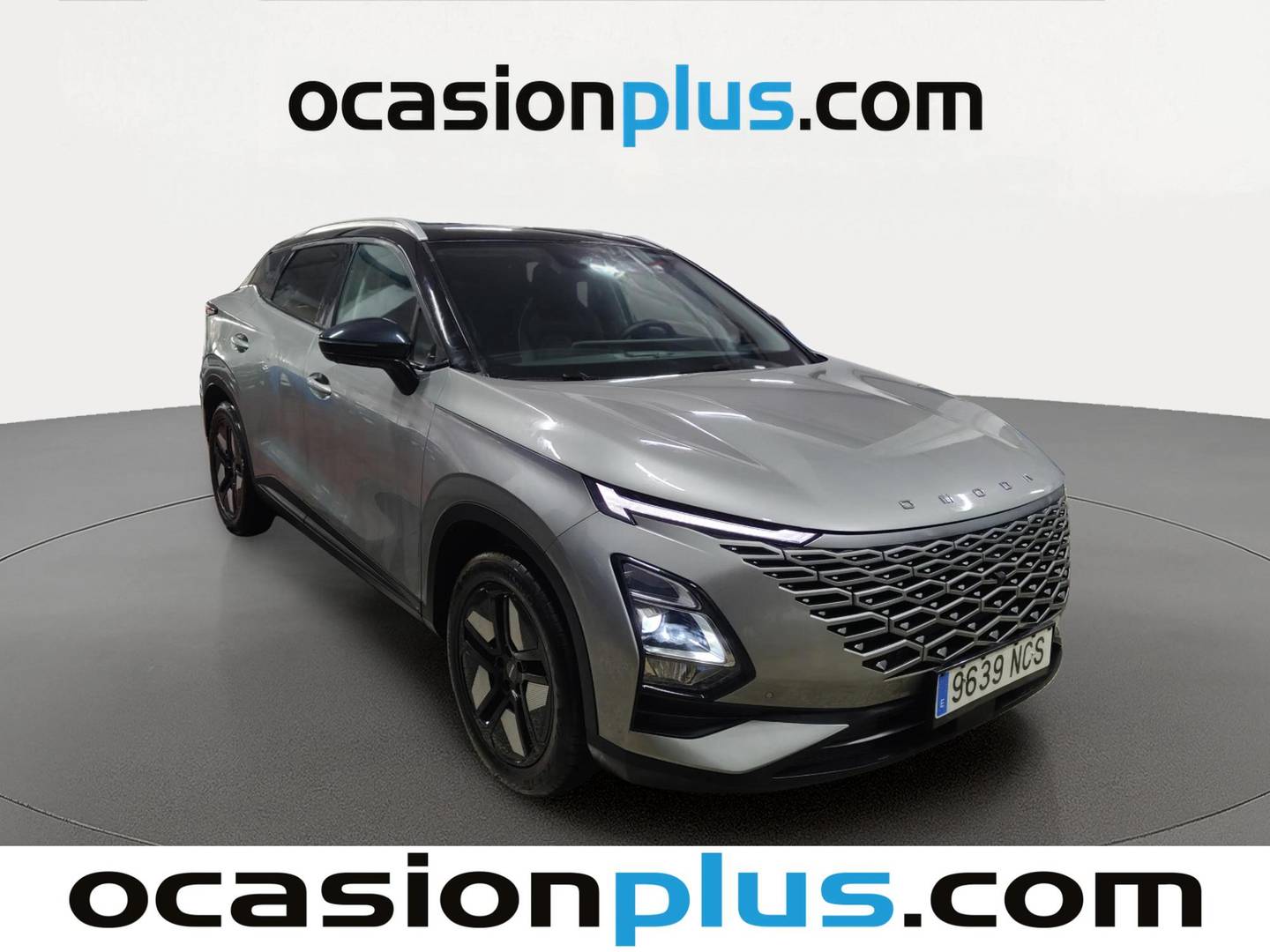 Foto delantera OMODA 5 OMODA 5 1.6 TGDI Premium (145 CV) derecha