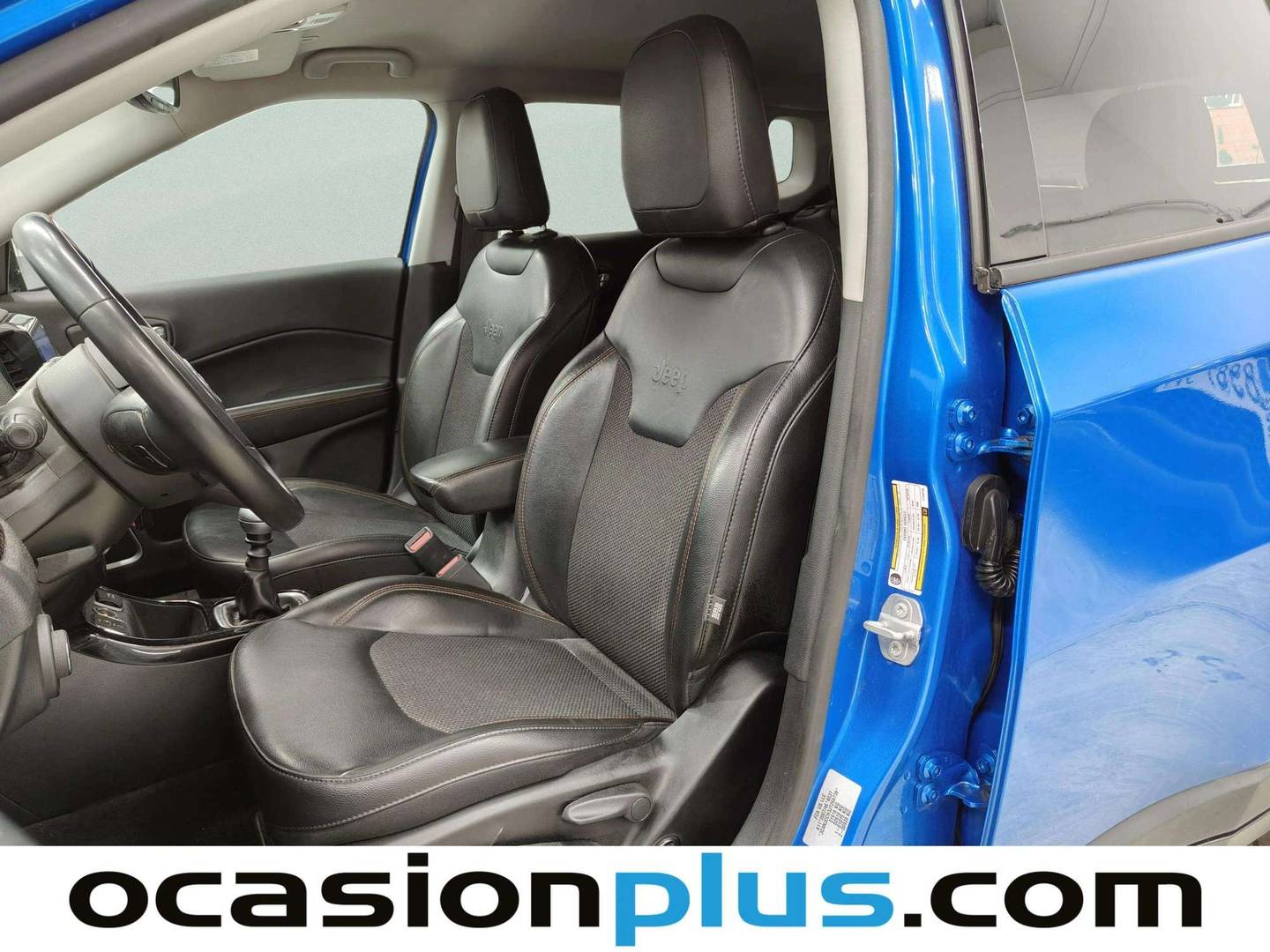 Foto asientos delanteros Jeep Compass Jeep Compass 1.4 Multiair Limited 4x2 (140 CV) GLP