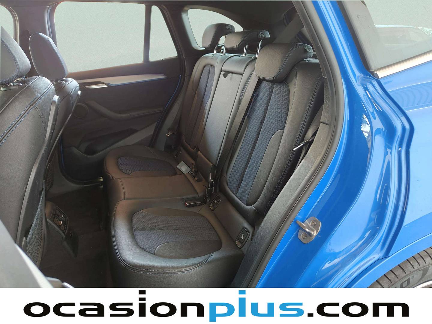 Foto asientos traseros BMW X1 BMW X1 sDrive18d Business (150 CV) Pack M