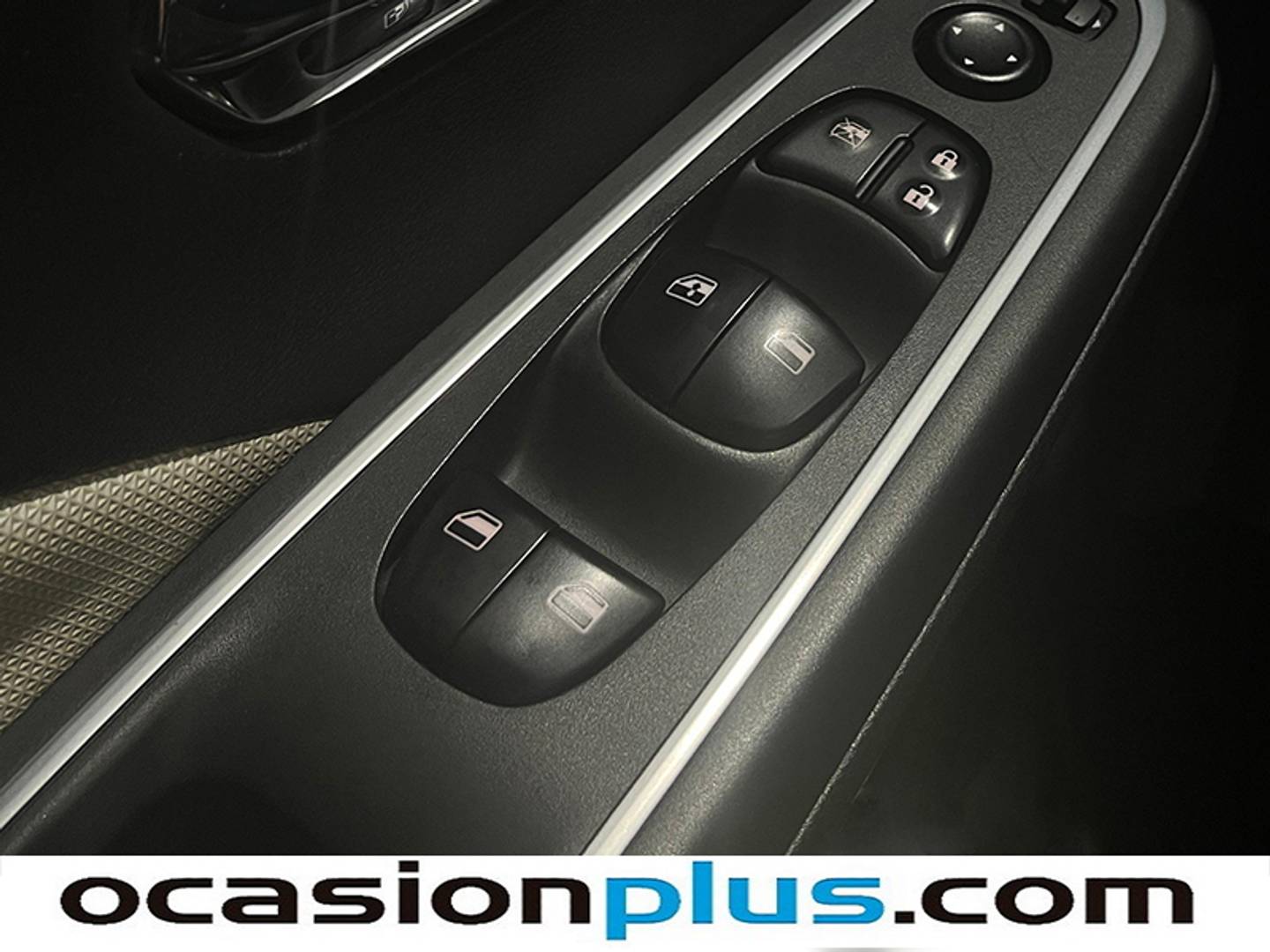 Foto Nissan Micra Nissan Micra DIG-T 117 N-Connecta (117 CV)