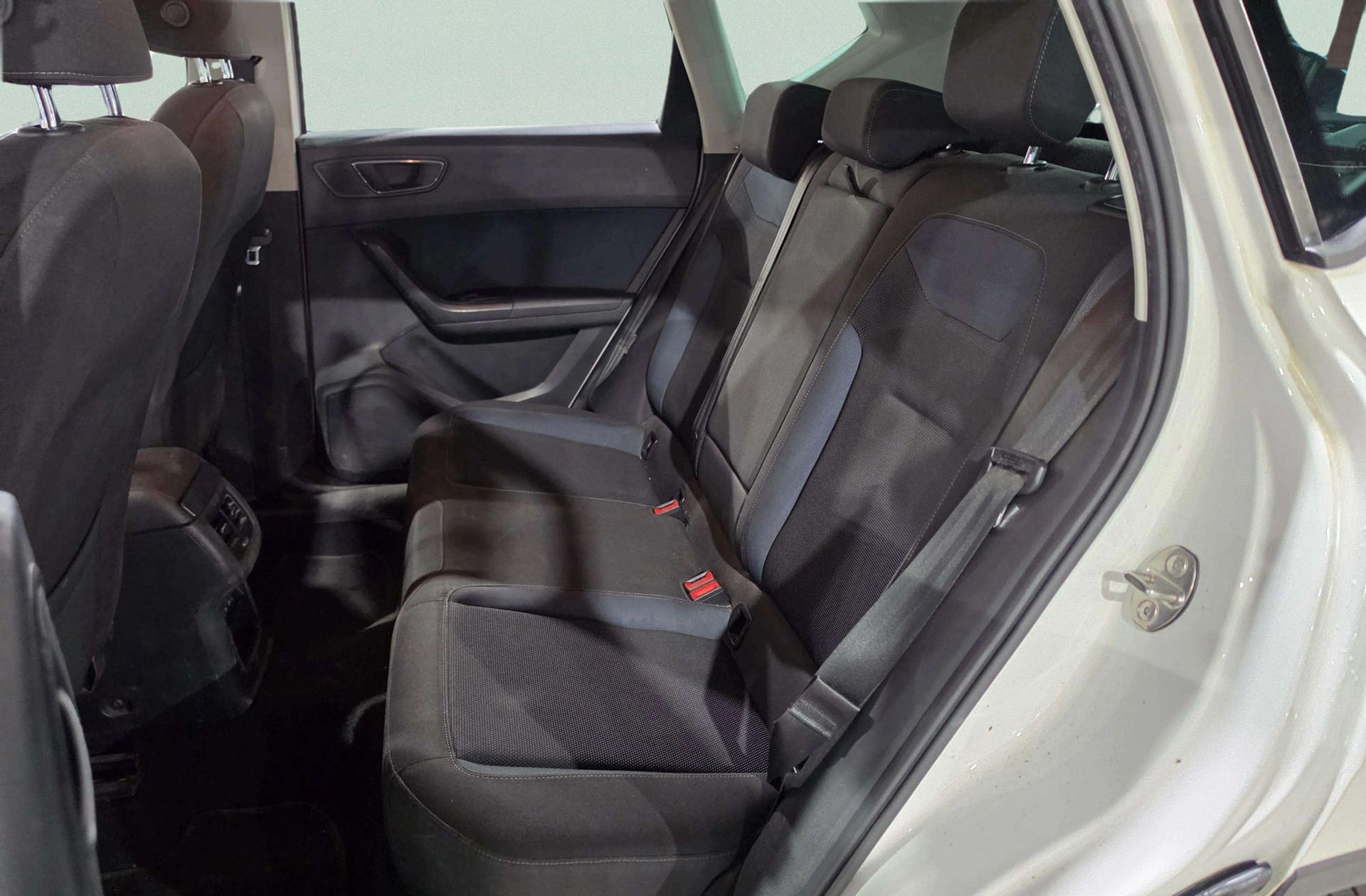 SEAT Ateca 1.6 TDI Ecomotive Style - foto 12
