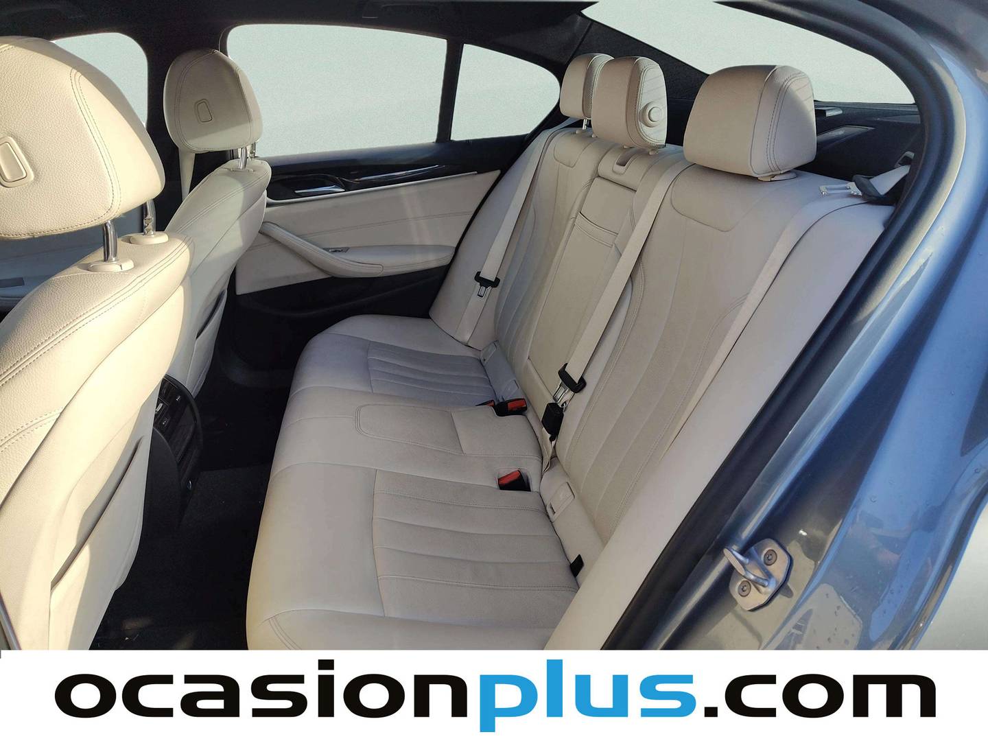 Foto asientos traseros BMW Serie 5 BMW Serie 5 520d (190 CV)