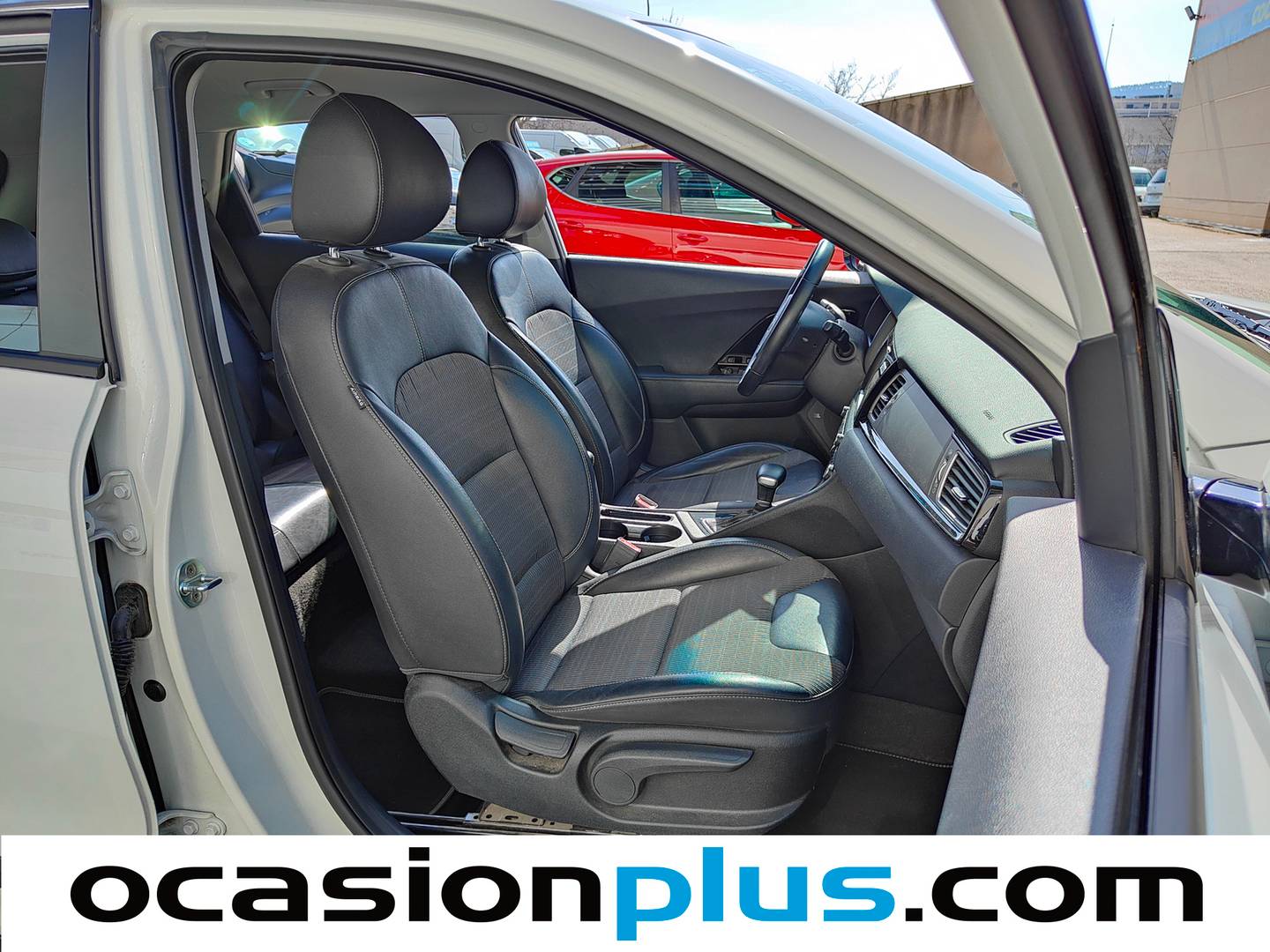 KIA Niro Kia Niro 1.6 GDi HEV Híbrido Emotion (141 CV) km 0