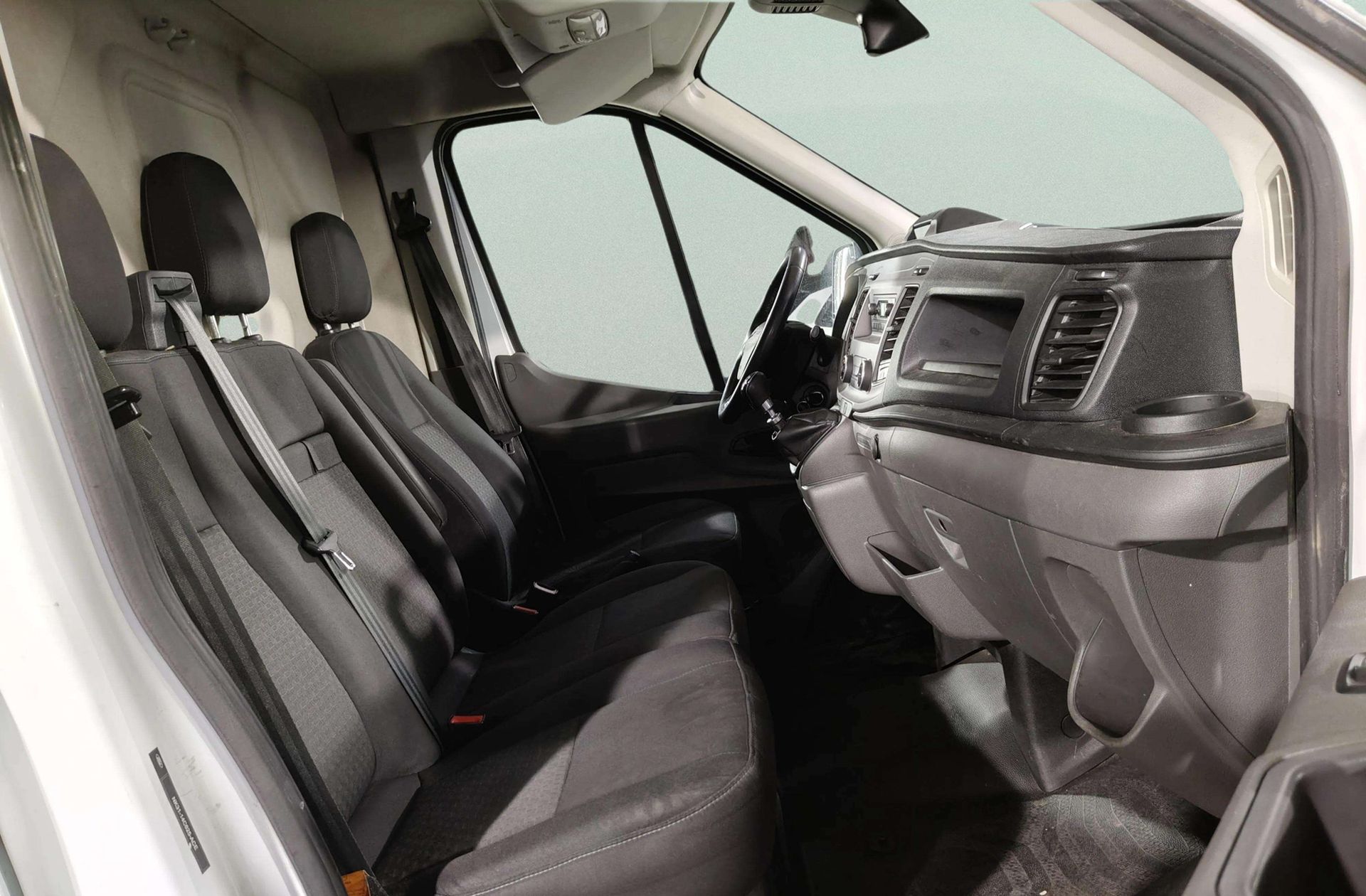 Ford Transit Furgon 350 L3H2 Trend - foto 14