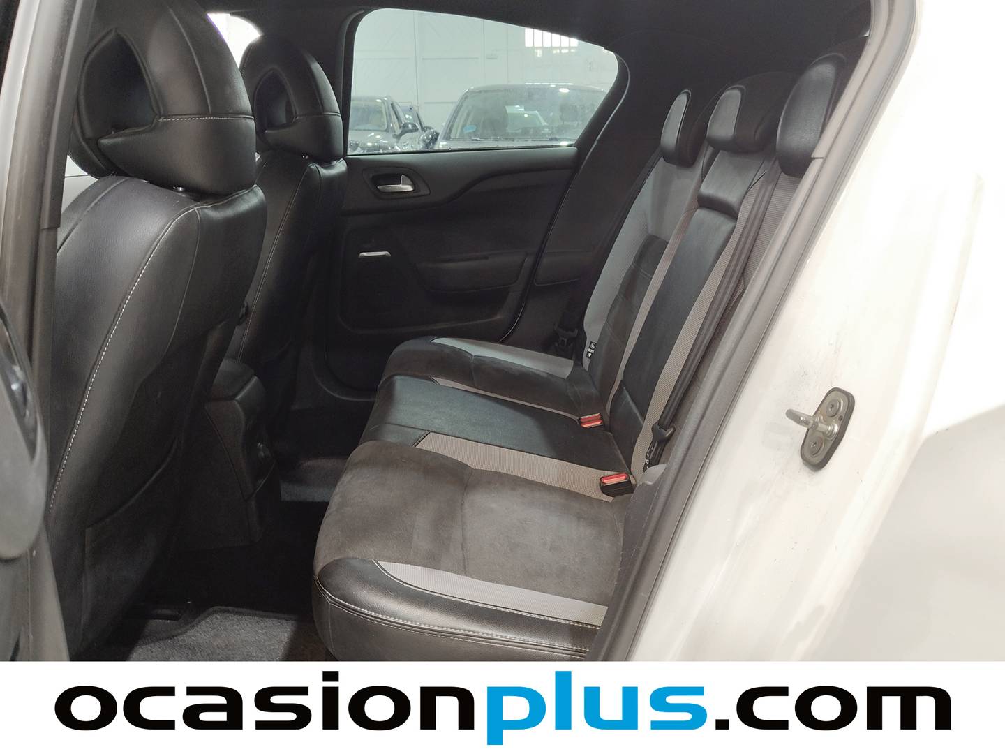 Foto asientos traseros DS DS 4 Crossback DS DS 4 Crossback PureTech 131 S&S Style (131 CV)