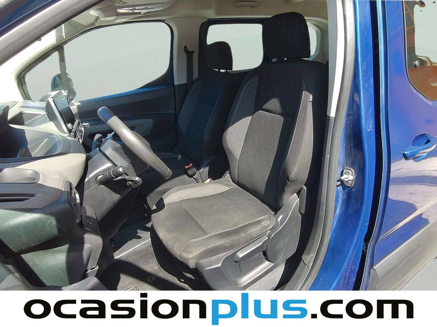 Foto asientos traseros Peugeot Rifter Peugeot Rifter BlueHDi 100 Active Standard (100 CV)