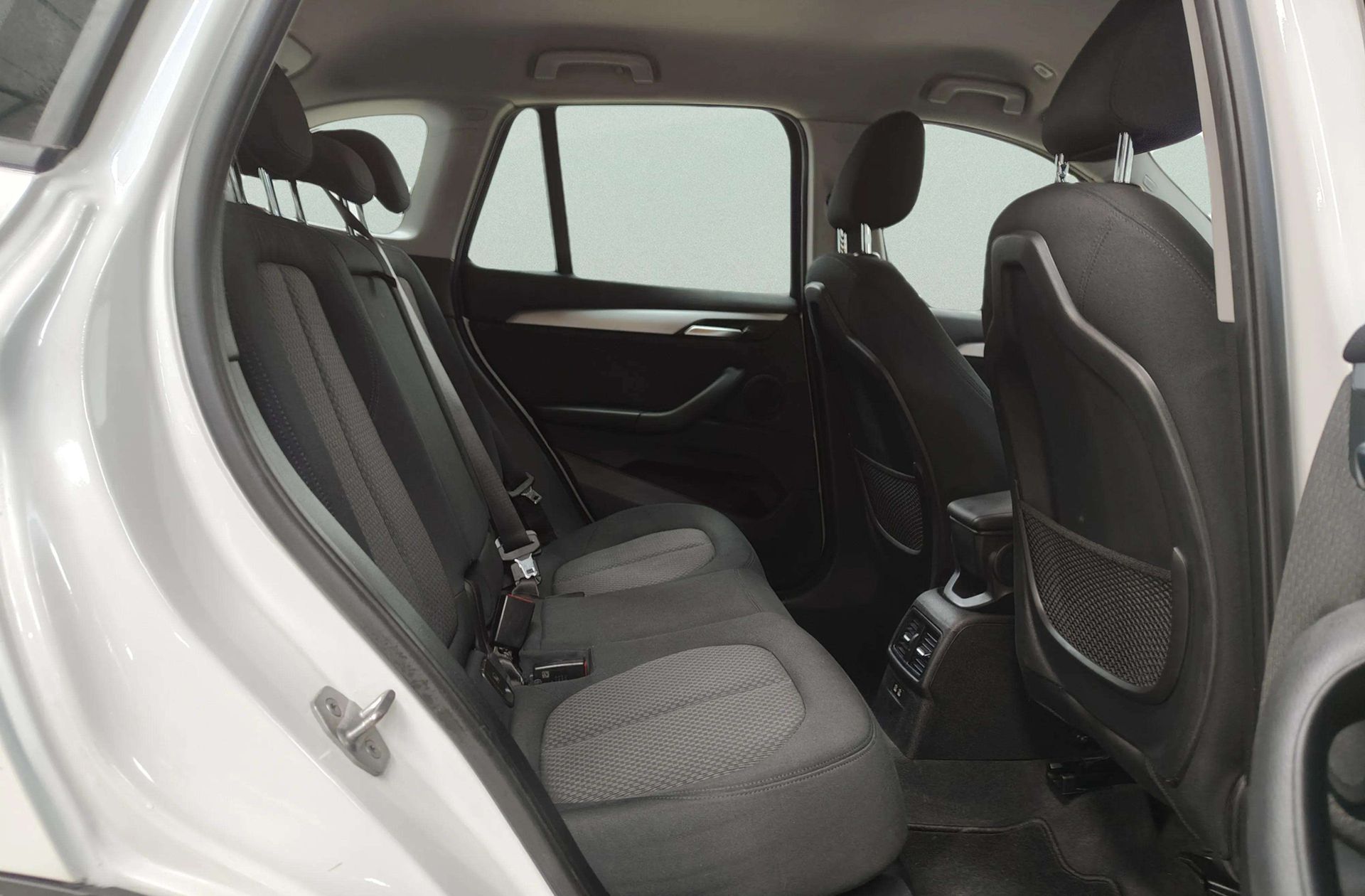 BMW X1 sDrive18i - foto 22