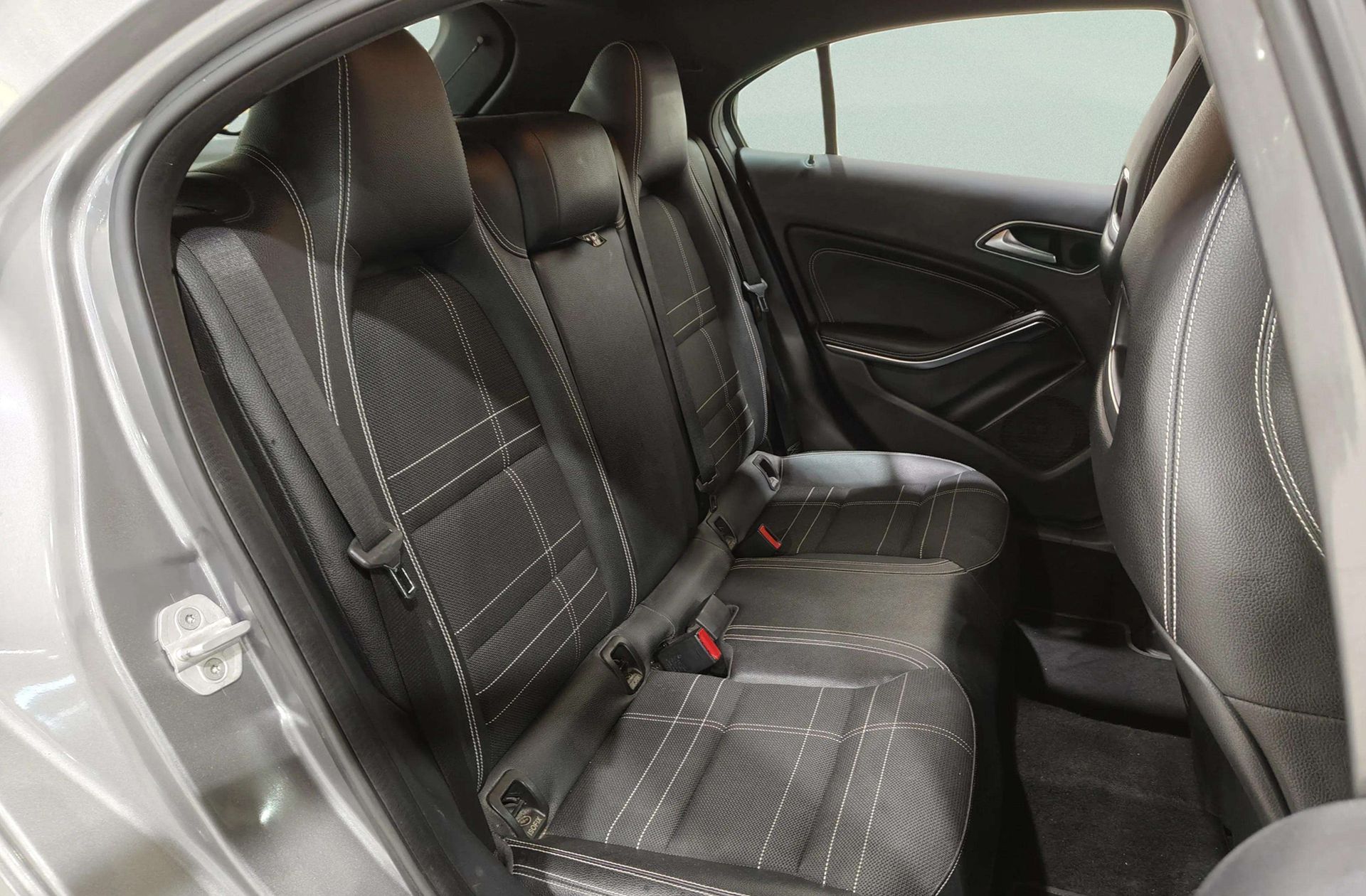 Mercedes-Benz Clase A 200 d Urban - foto 16