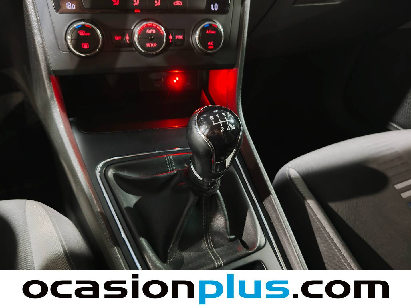 Seat León Seat León 1.0 EcoTSI S&S Style Visio Edition (115 CV) de segunda mano