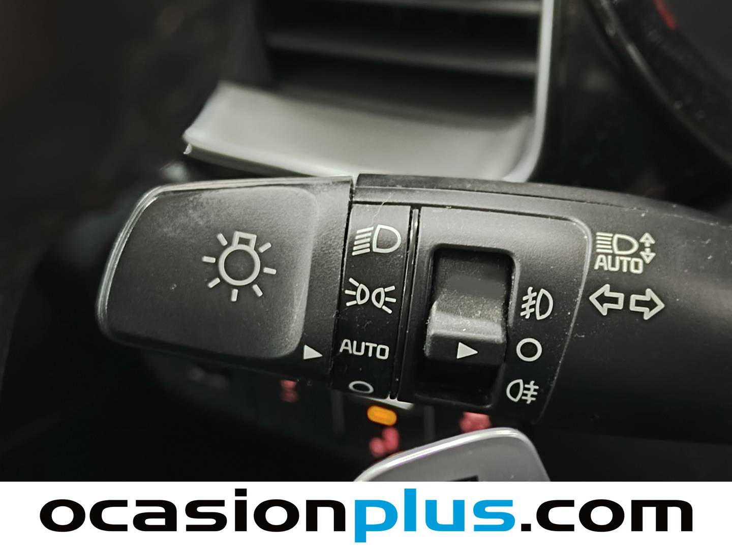 KIA XCeed KIA XCeed 1.6 MHEV Emotion DCT (136 CV) de ocasión