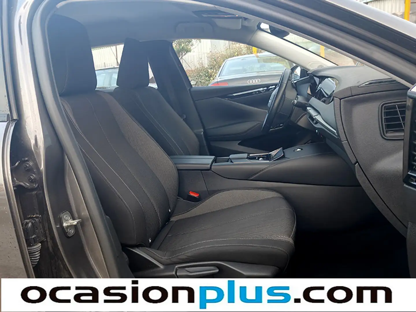 Foto DS DS 4 DS DS4 BlueHDi 130 Bastille Auto (130 CV)