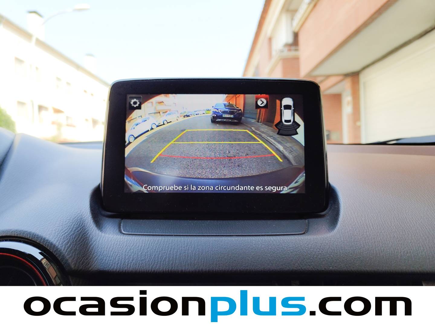 Foto Mazda CX-3 Mazda CX-3 2.0 SKYACTIV GE Luxury 2WD AT (120 CV)