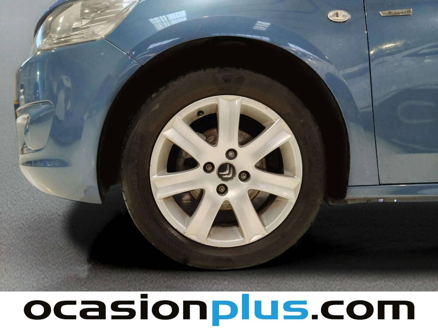 Foto Citroën C-Elysée Citroen C-Elysee BlueHDi 100 Exclusive (100 CV)