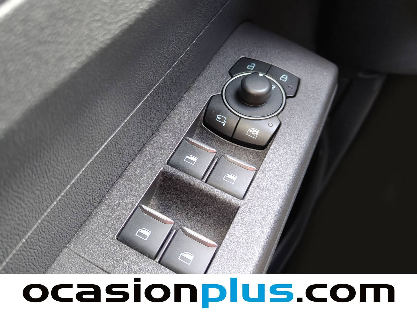 Foto Ford Tourneo Courier Ford Tourneo Courier 1.0 EcoBoost Titanium (125 CV)