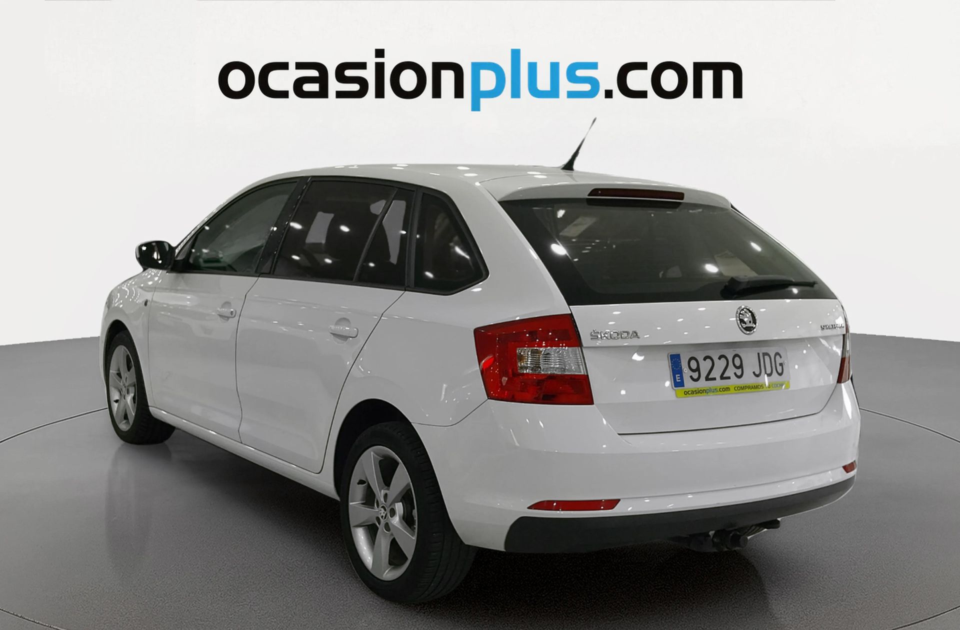 Škoda Spaceback 1.6 TDI CR Ambition - foto 3