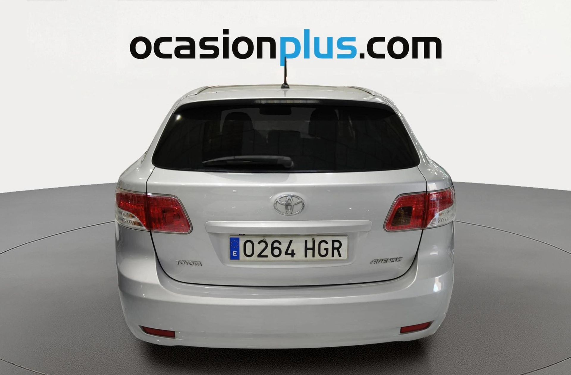 Toyota Avensis 2.0 D-4D Cross Sport Advance - foto 14