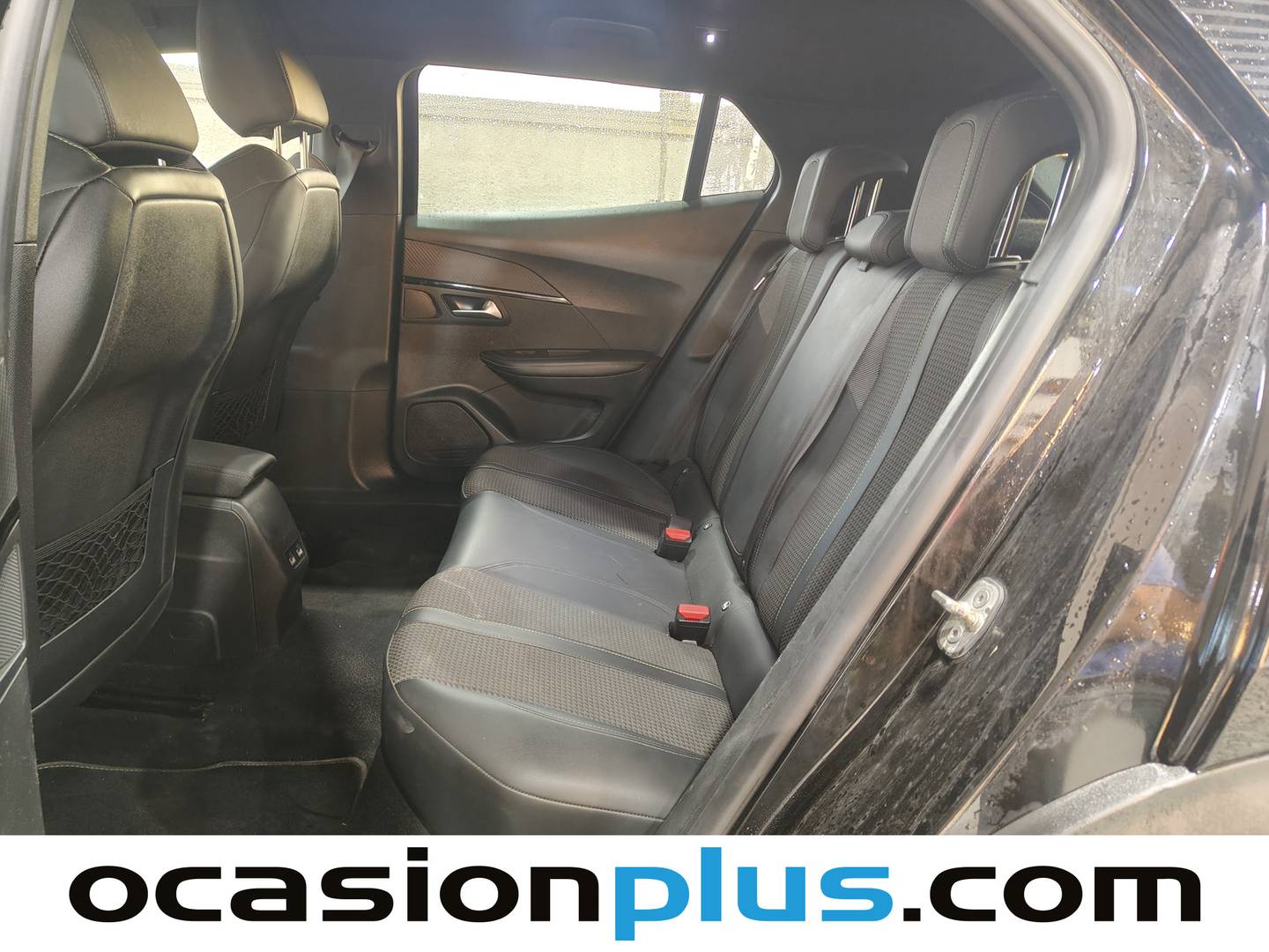 Foto asientos traseros Peugeot 2008 Peugeot 2008 PureTech 130 S&S GT EAT8 (130 CV)