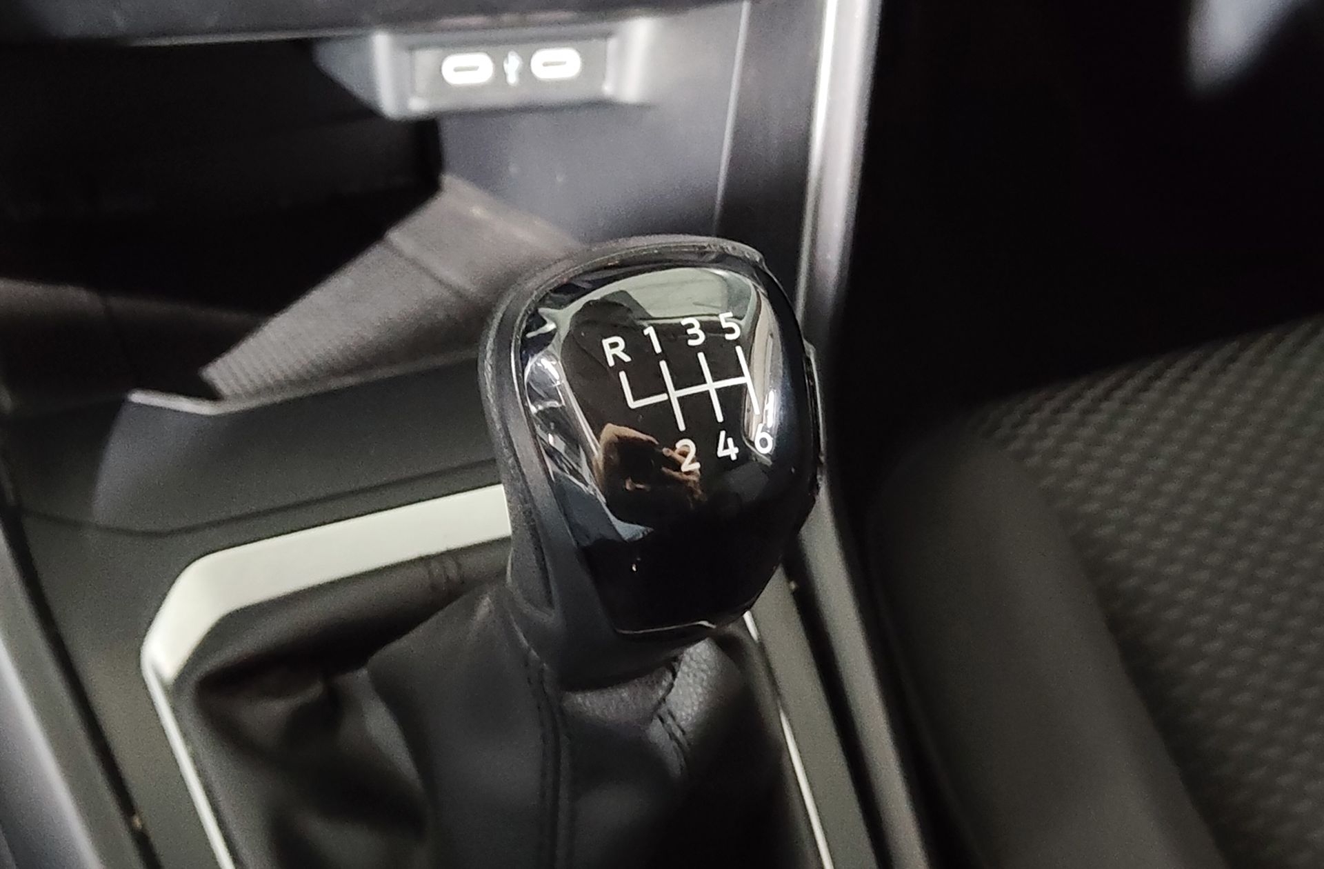 Volkswagen T-Roc 1.0 TSI T-Roc - foto 5