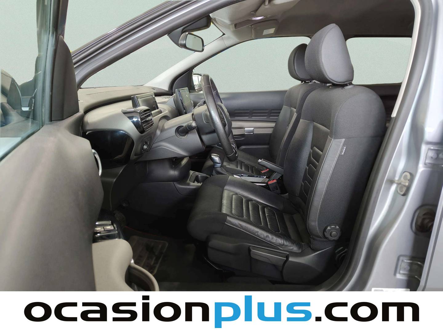 Foto asientos delanteros Citroën C4 Cactus Citroen C4 Cactus PureTech 110 S&S Shine EAT6 (110 CV)