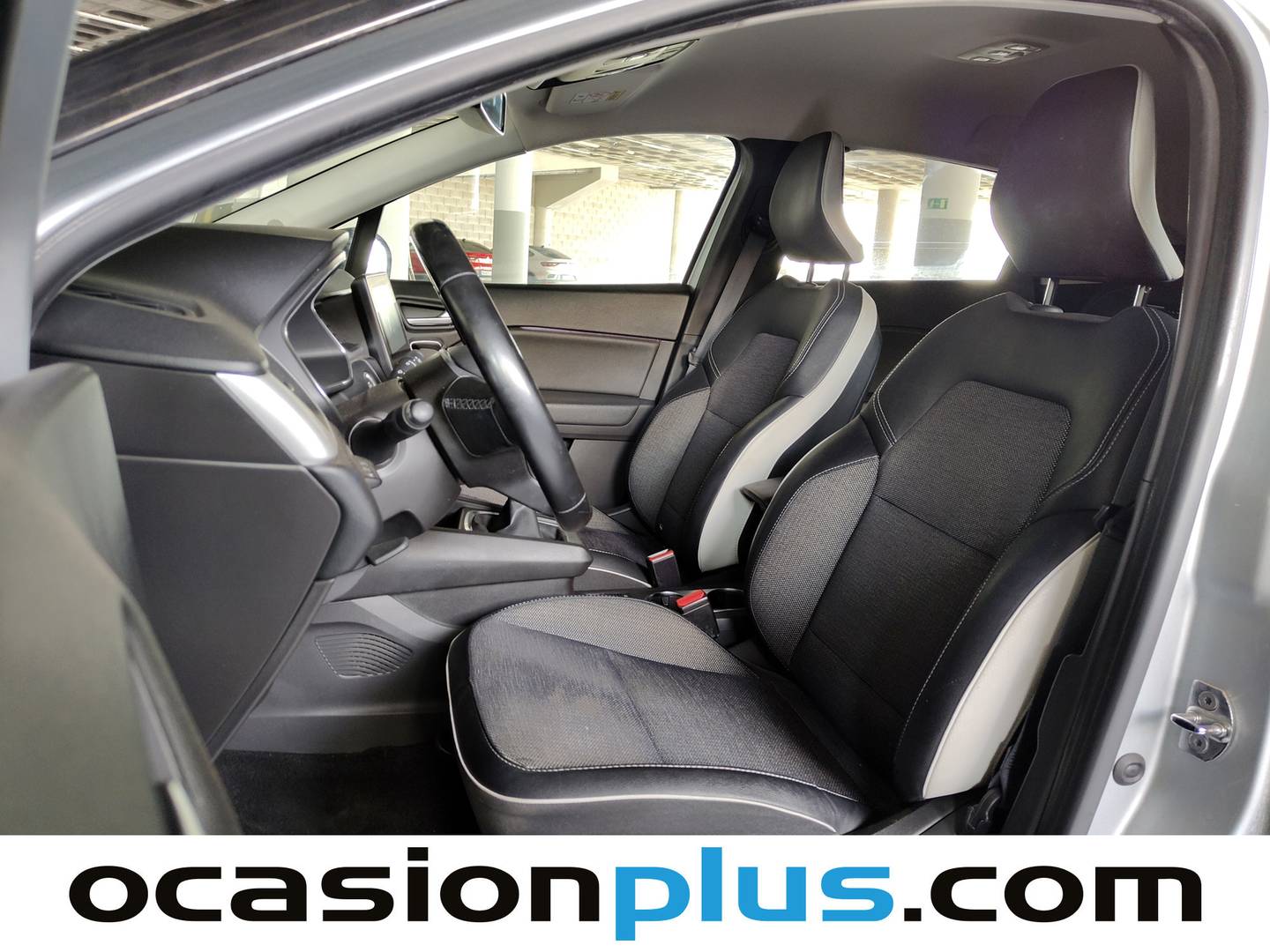 Foto asientos delanteros Renault Captur Renault Captur Techno TCe (90 CV)