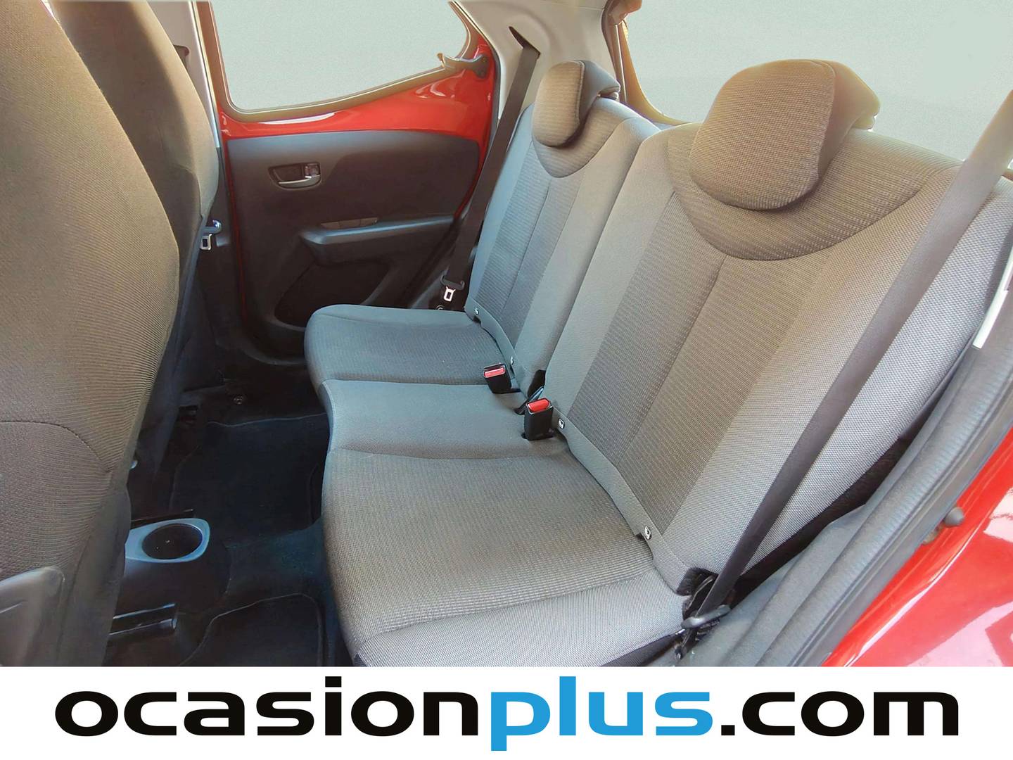 Foto asientos traseros Toyota Aygo Toyota Aygo 1.0 70 x-play (72 CV)