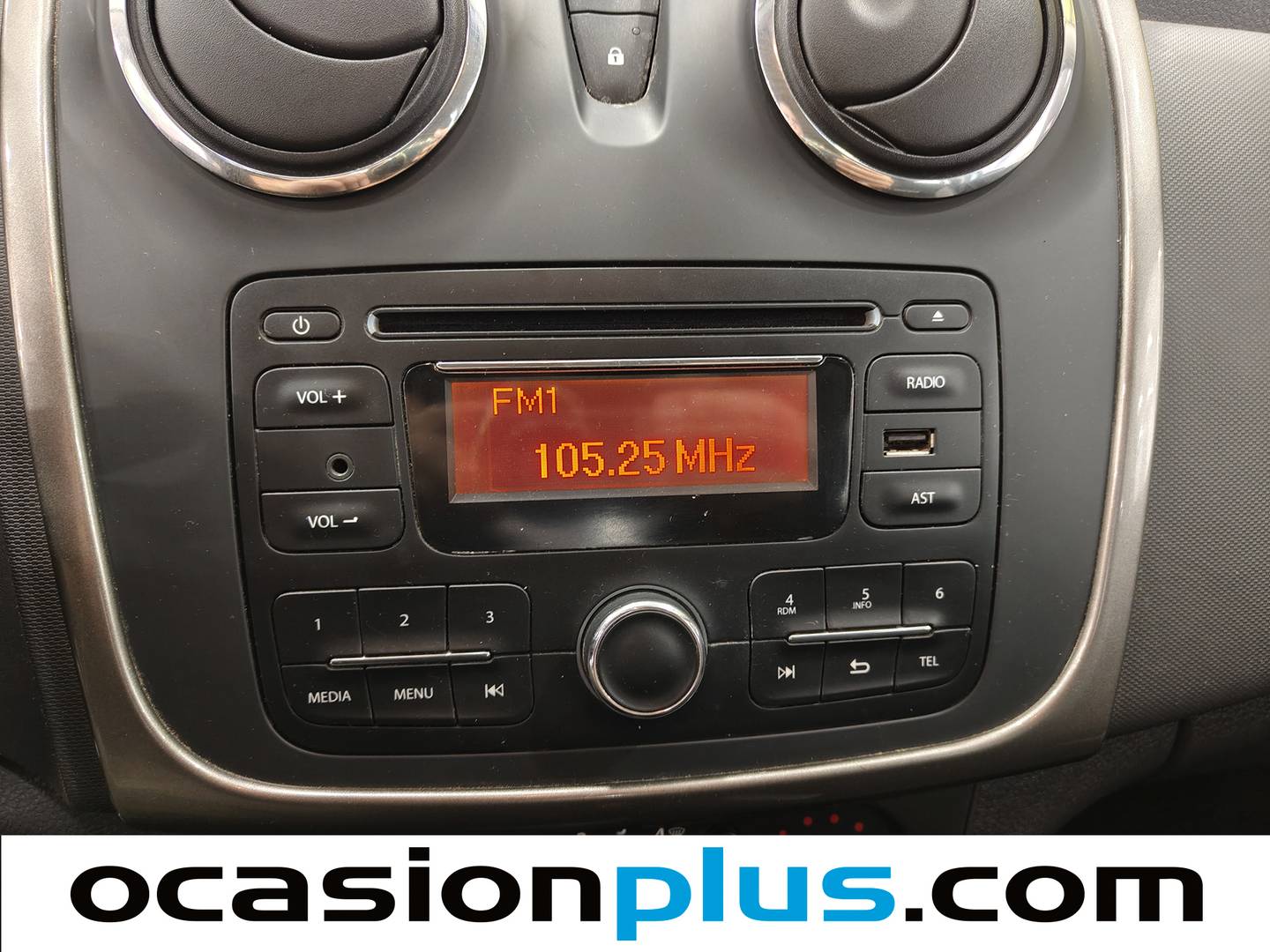 Equipamiento del Dacia Sandero Dacia Sandero dCi 90 Stepway (90 CV)