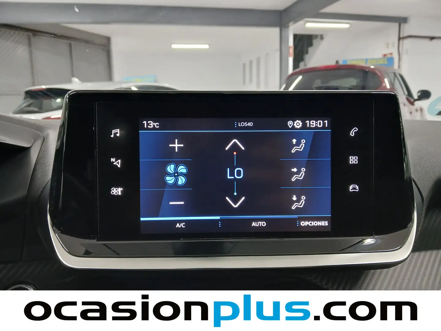 Foto Peugeot 208 Peugeot 208 PureTech 100 Allure Pack EAT8 (100 CV)