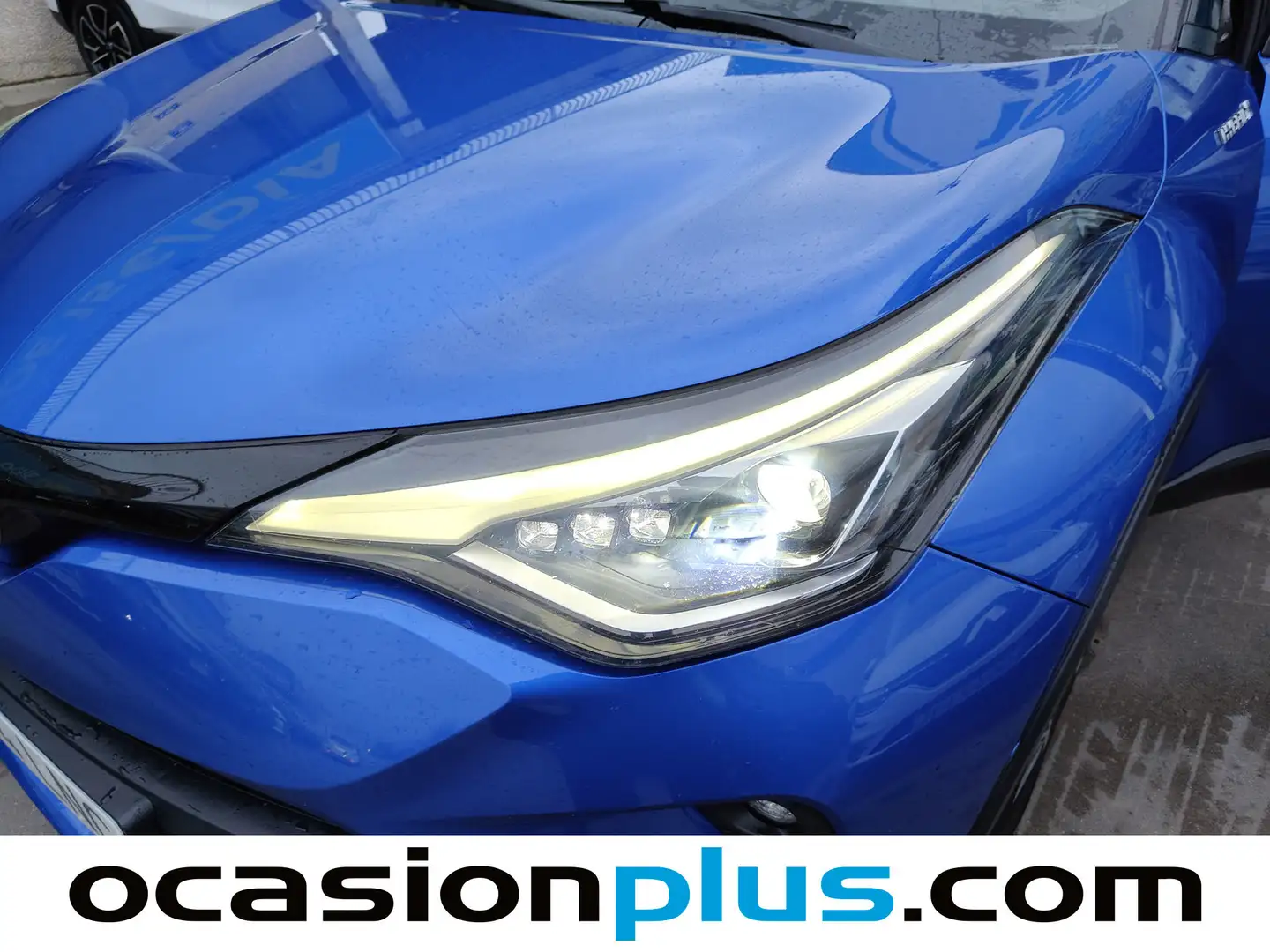 Foto Toyota C-HR Toyota C-HR 180H Advance (184 CV)