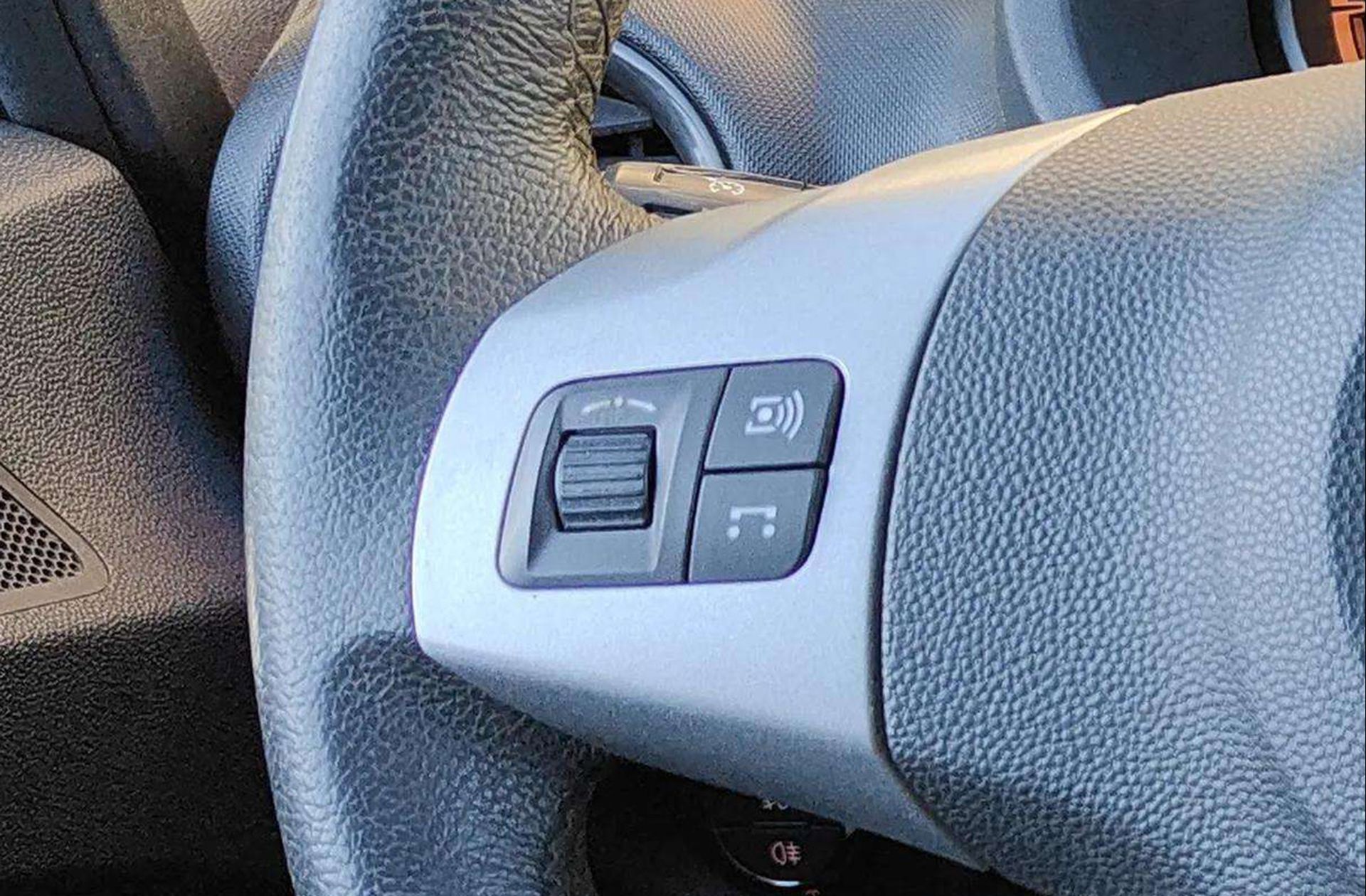 Opel Corsa 1.2 Selective Easytronic - foto 21