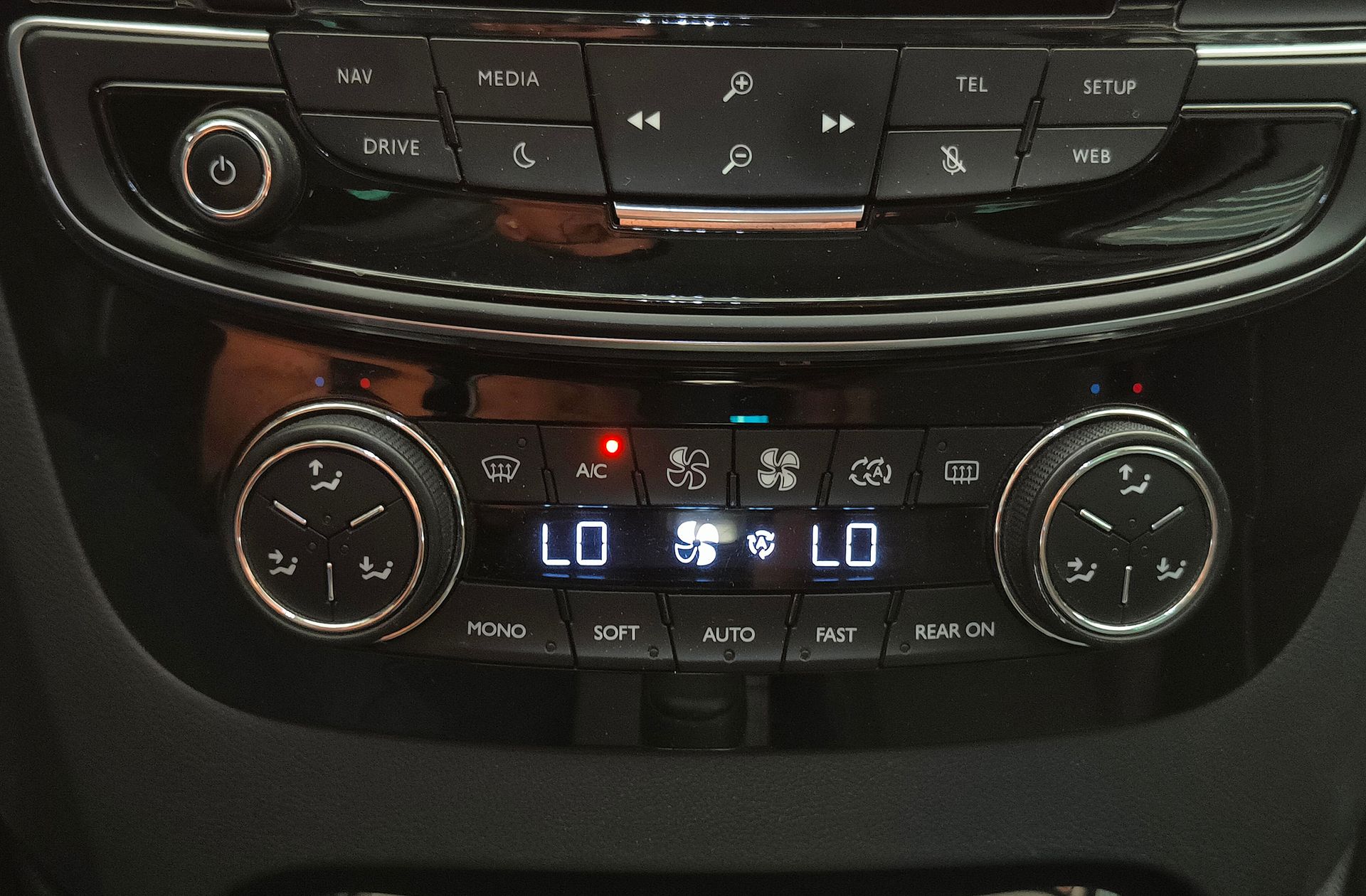 Peugeot 508 SW BlueHDi 180 Allure EAT6 - foto 42