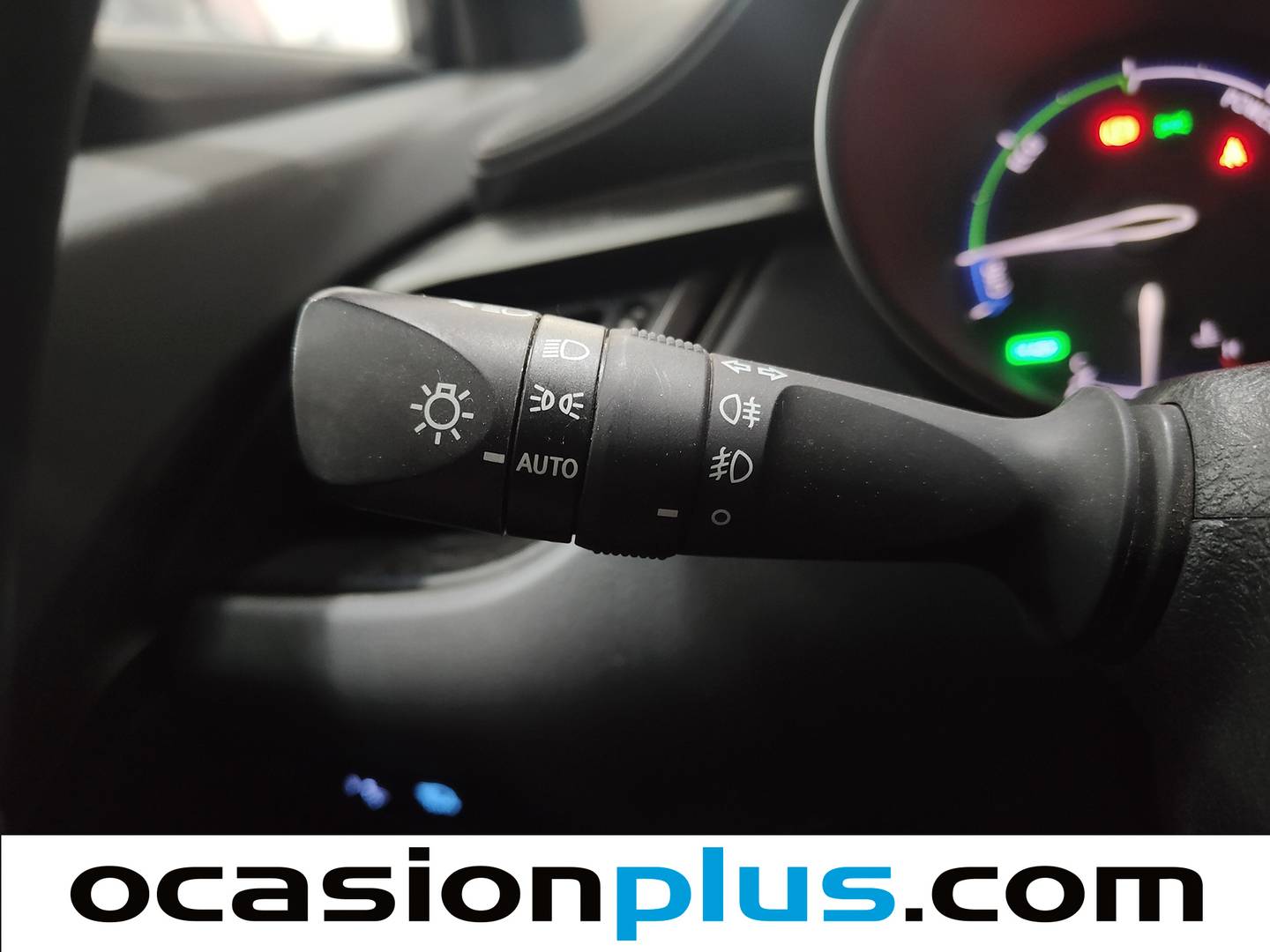Toyota C-HR Toyota C-HR 1.8 125H Advance (122 CV) de segunda mano