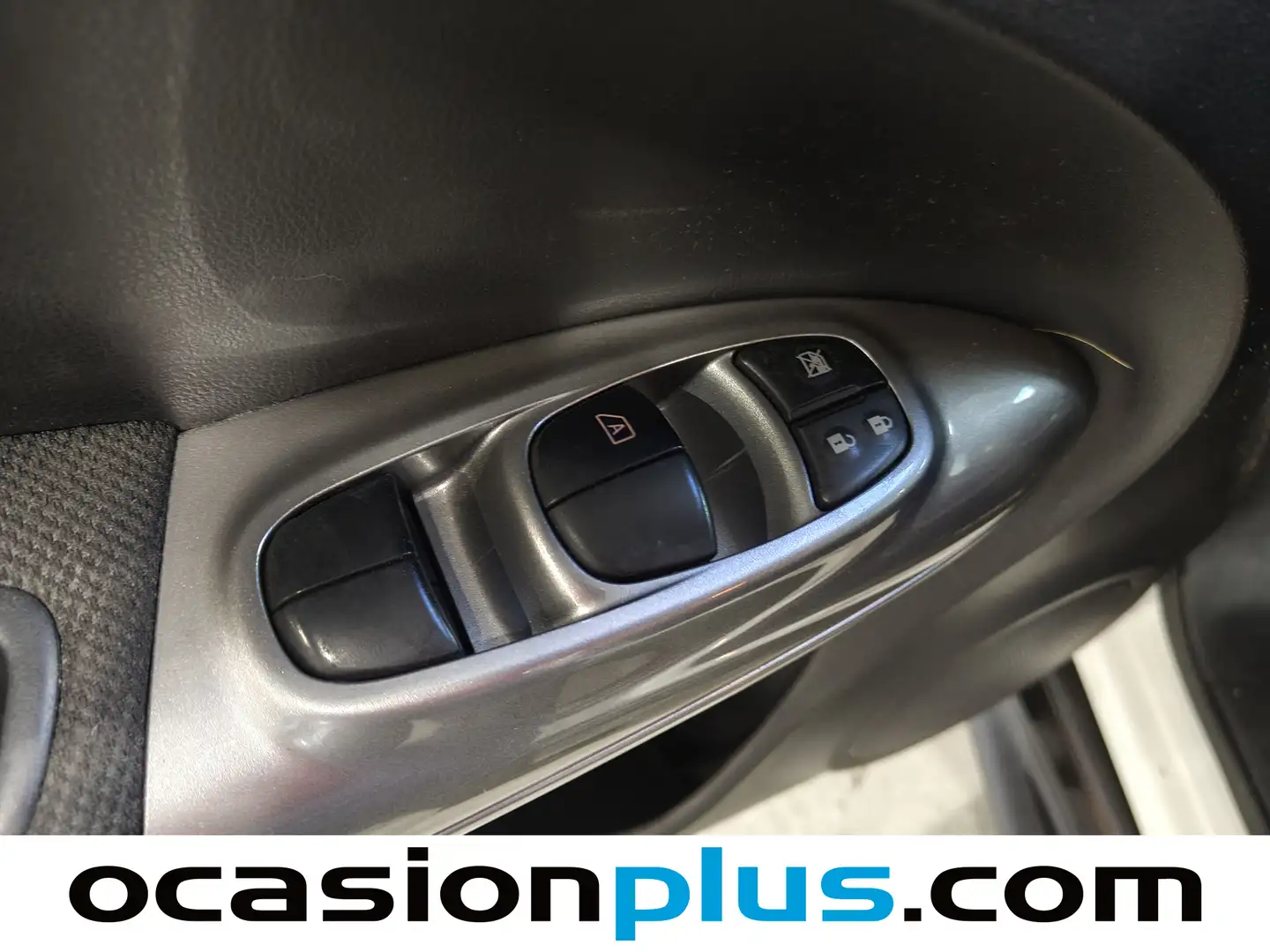 Foto Nissan JUKE Nissan Juke 1.2 DIG-T Acenta 4x2 (115 CV)