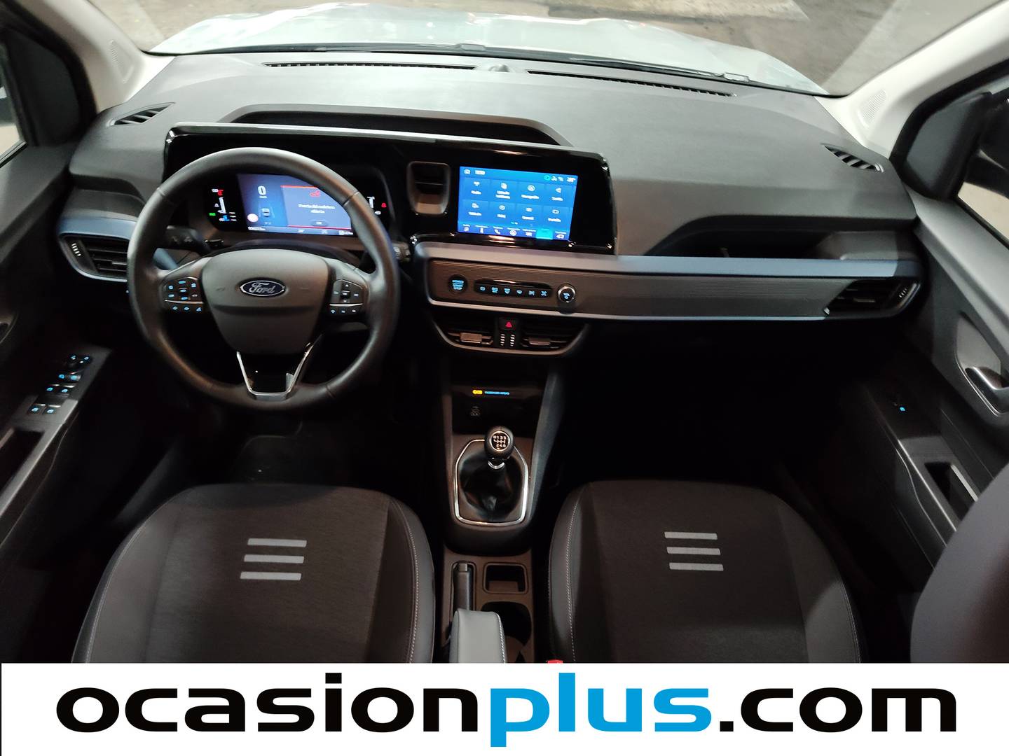 Ford Tourneo Courier Ford Tourneo Courier Tourneo Courier 1.0 Ecoboost Active (125 CV) Camparizada 125cv