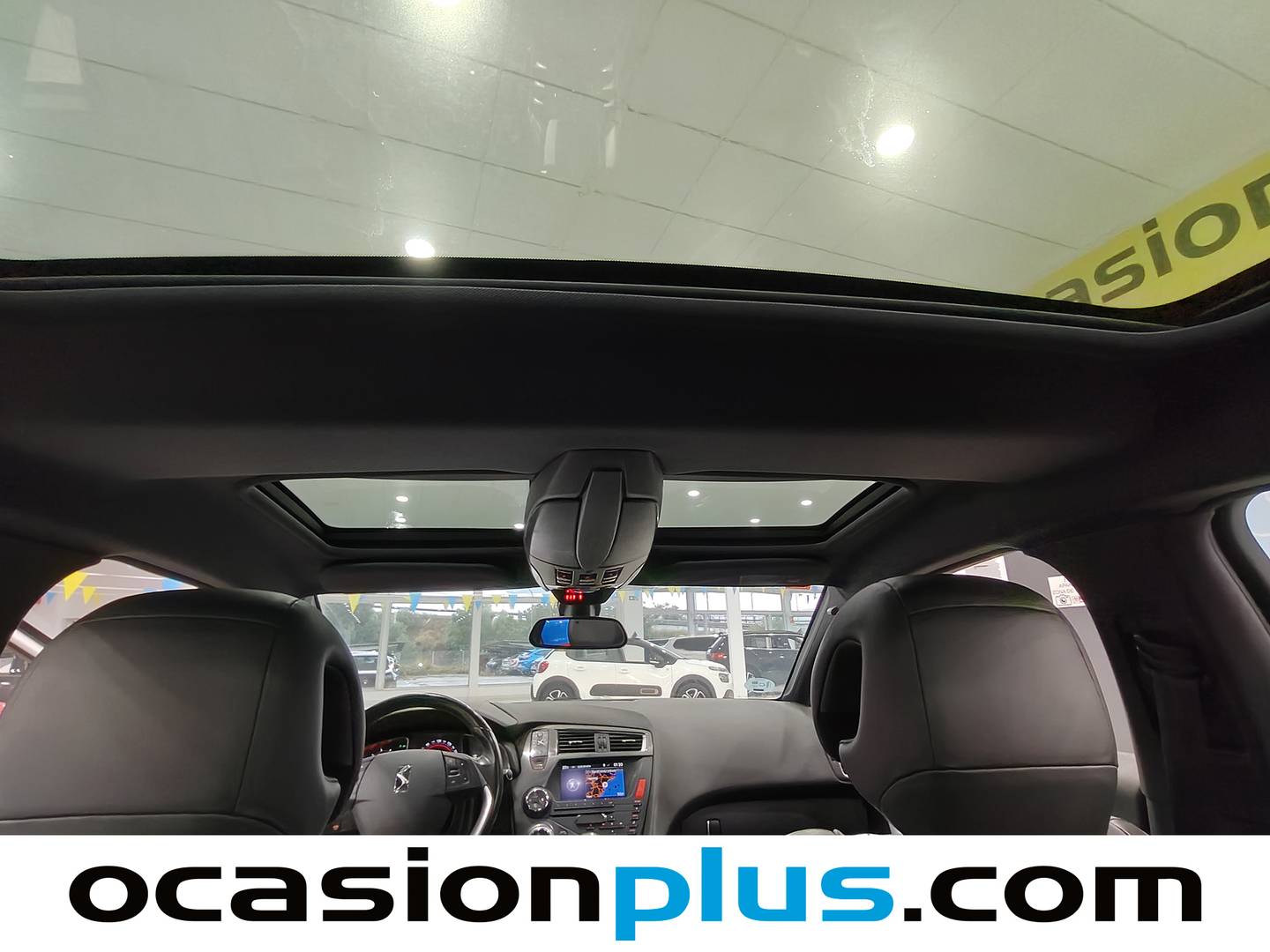 Extras y acabados del Citroën DS5 Citroën DS5 BlueHDi 180 Sport Auto (181 CV)