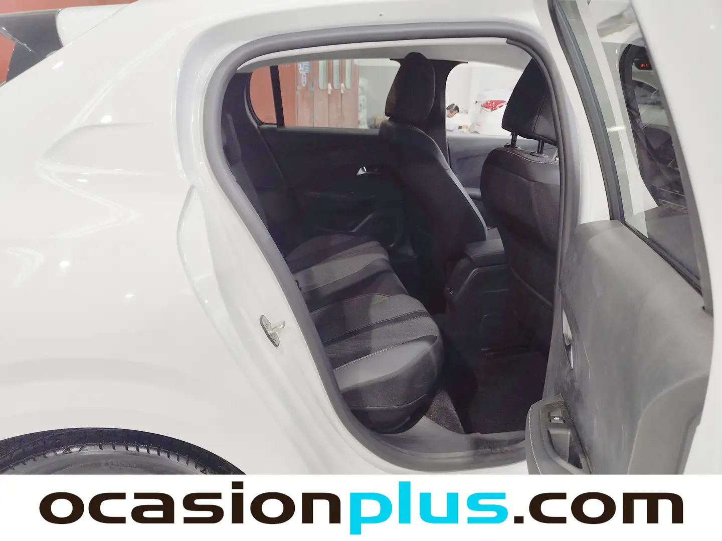 Foto Peugeot 208 Peugeot 208 PureTech 100 Allure (100 CV)