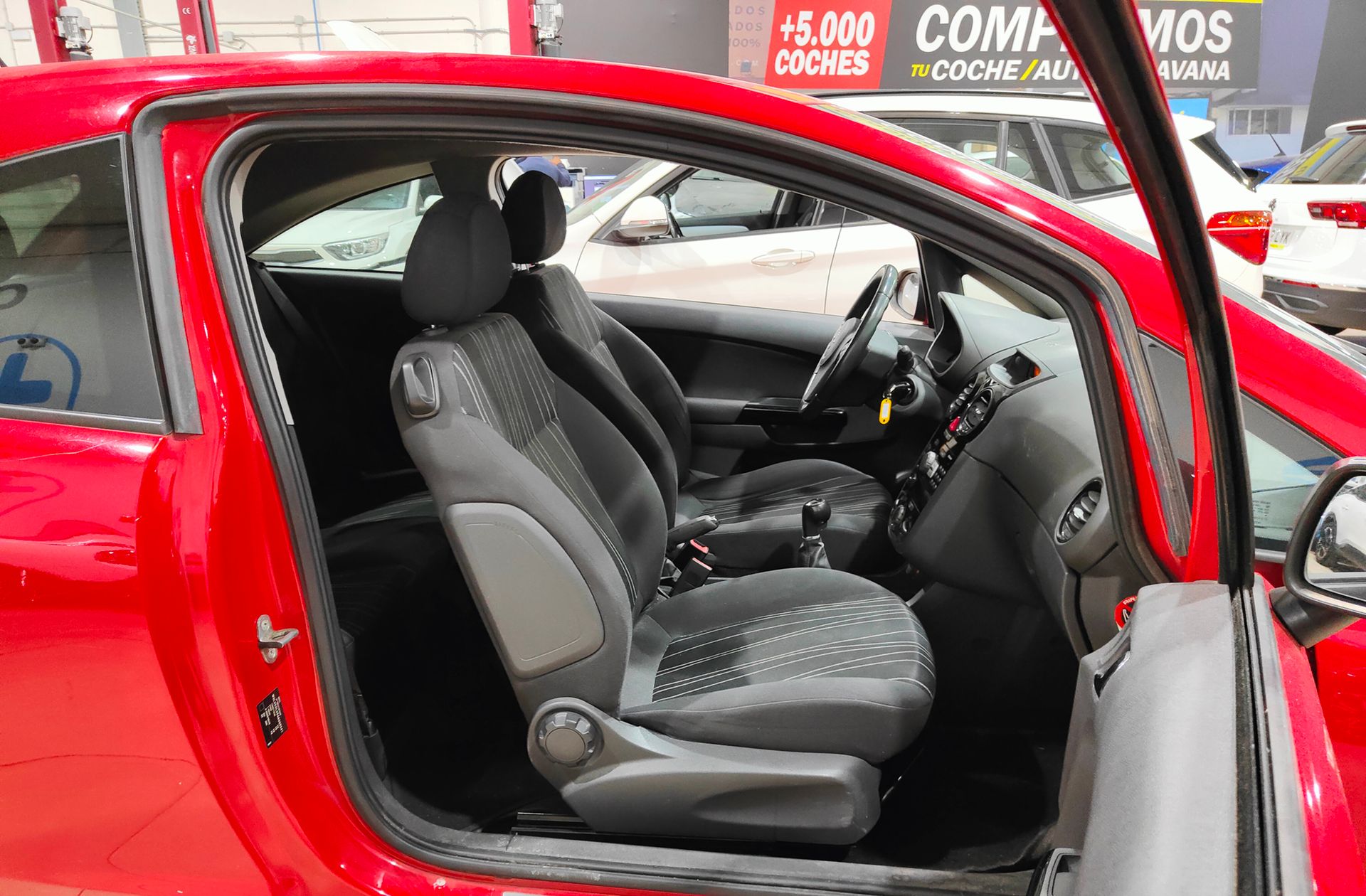 Opel Corsa 1.4 111 Years - foto 13