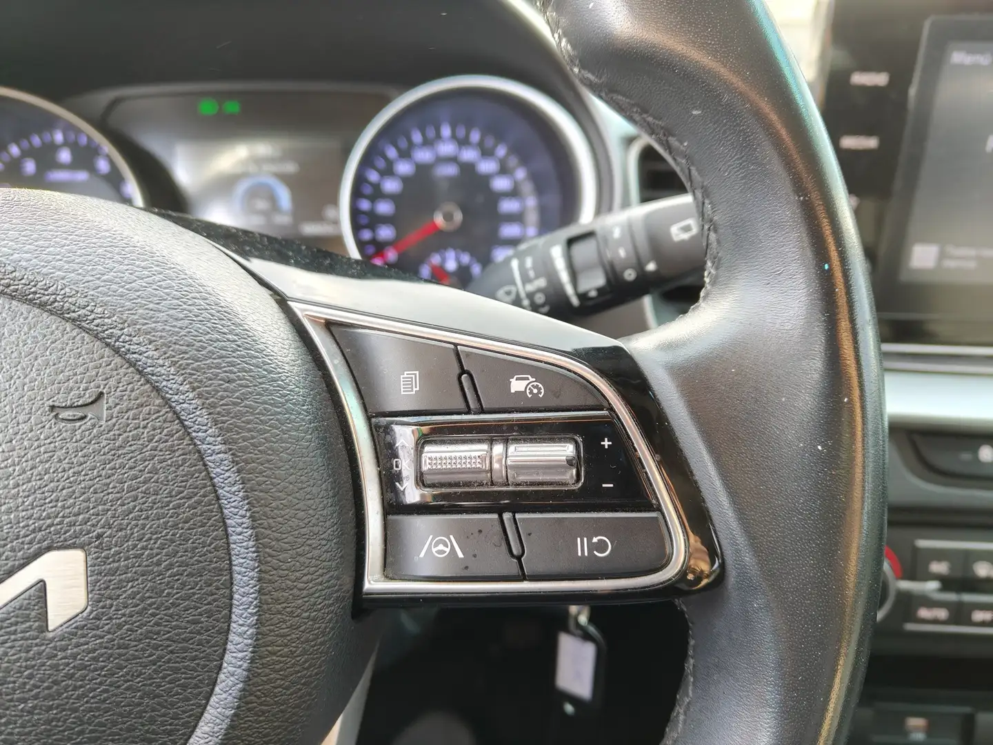 Foto KIA Ceed Tourer Kia Ceed Tourer 1.0 T-GDi Drive (120 CV)